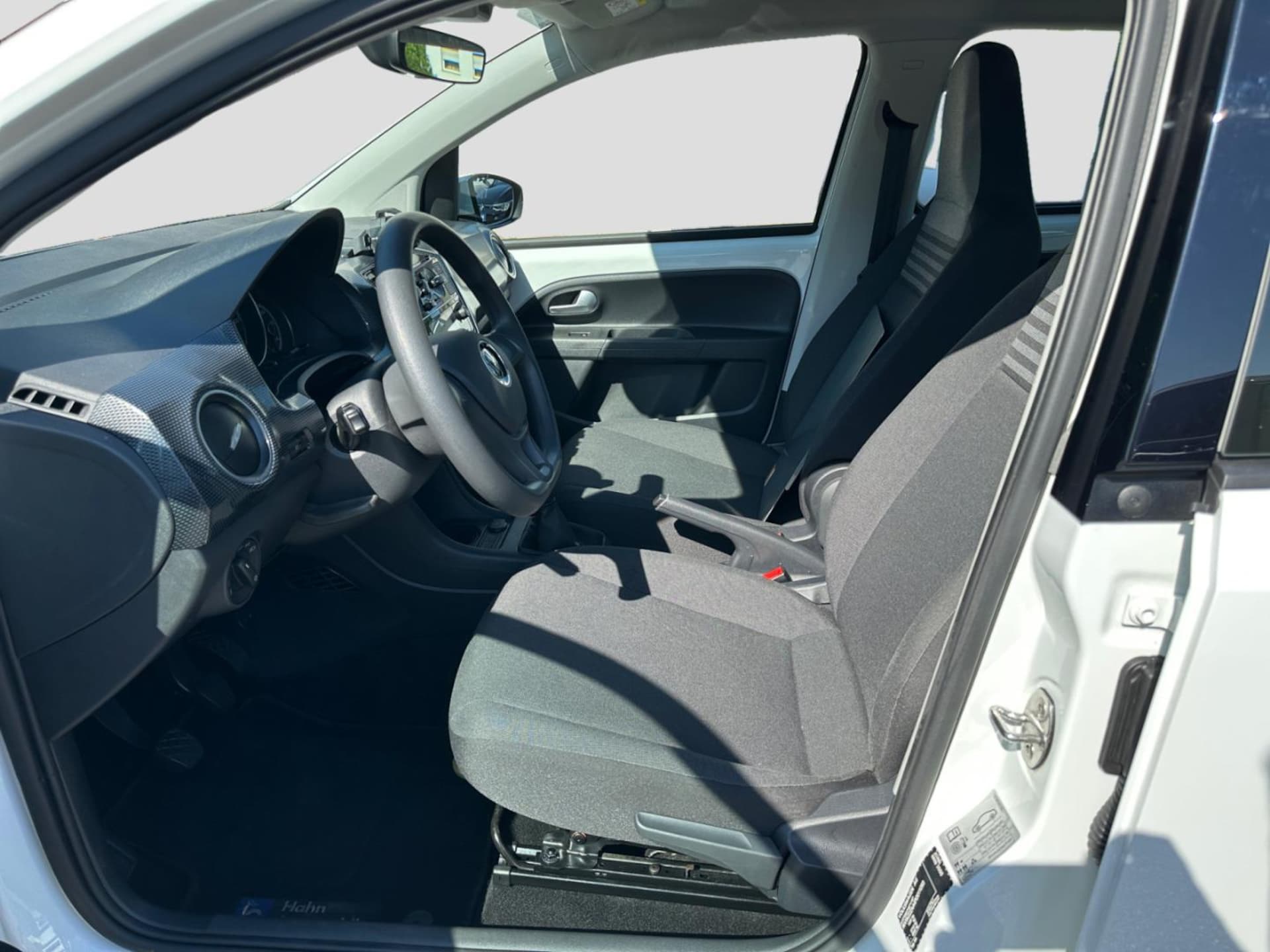 Volkswagen up!
