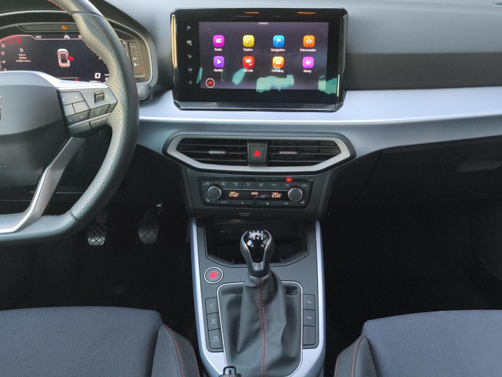 SEAT Arona – Bild 16