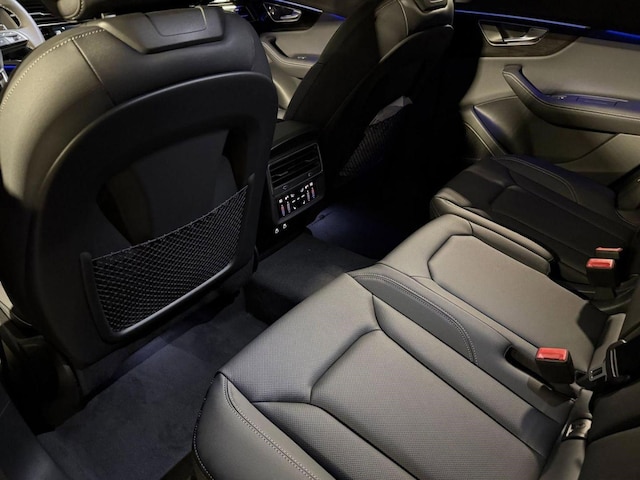2026 Audi Q8 Premium Plus - Photo 22