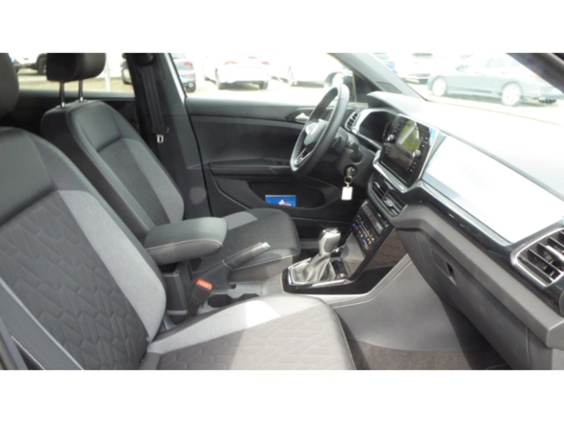 Volkswagen T-Cross Life
