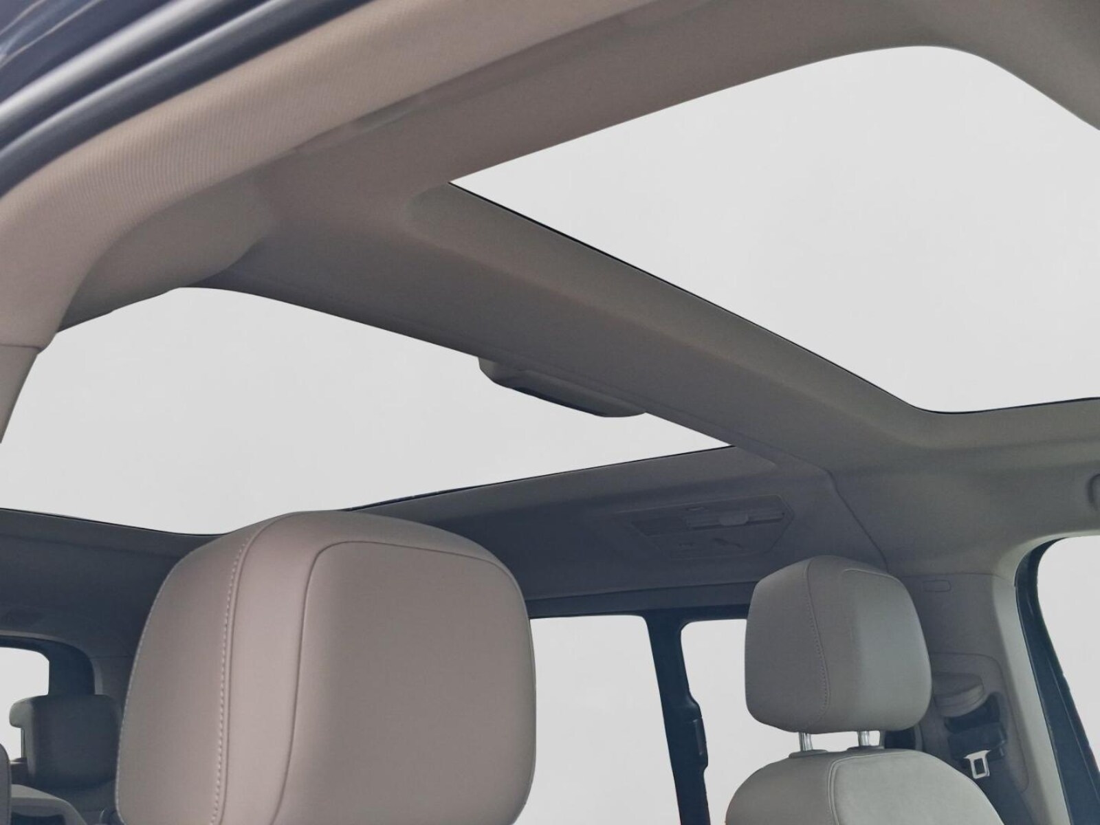Volkswagen Multivan – Bild 17