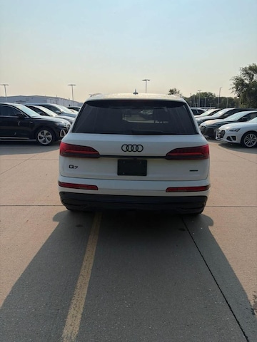 2023 Audi Q7
