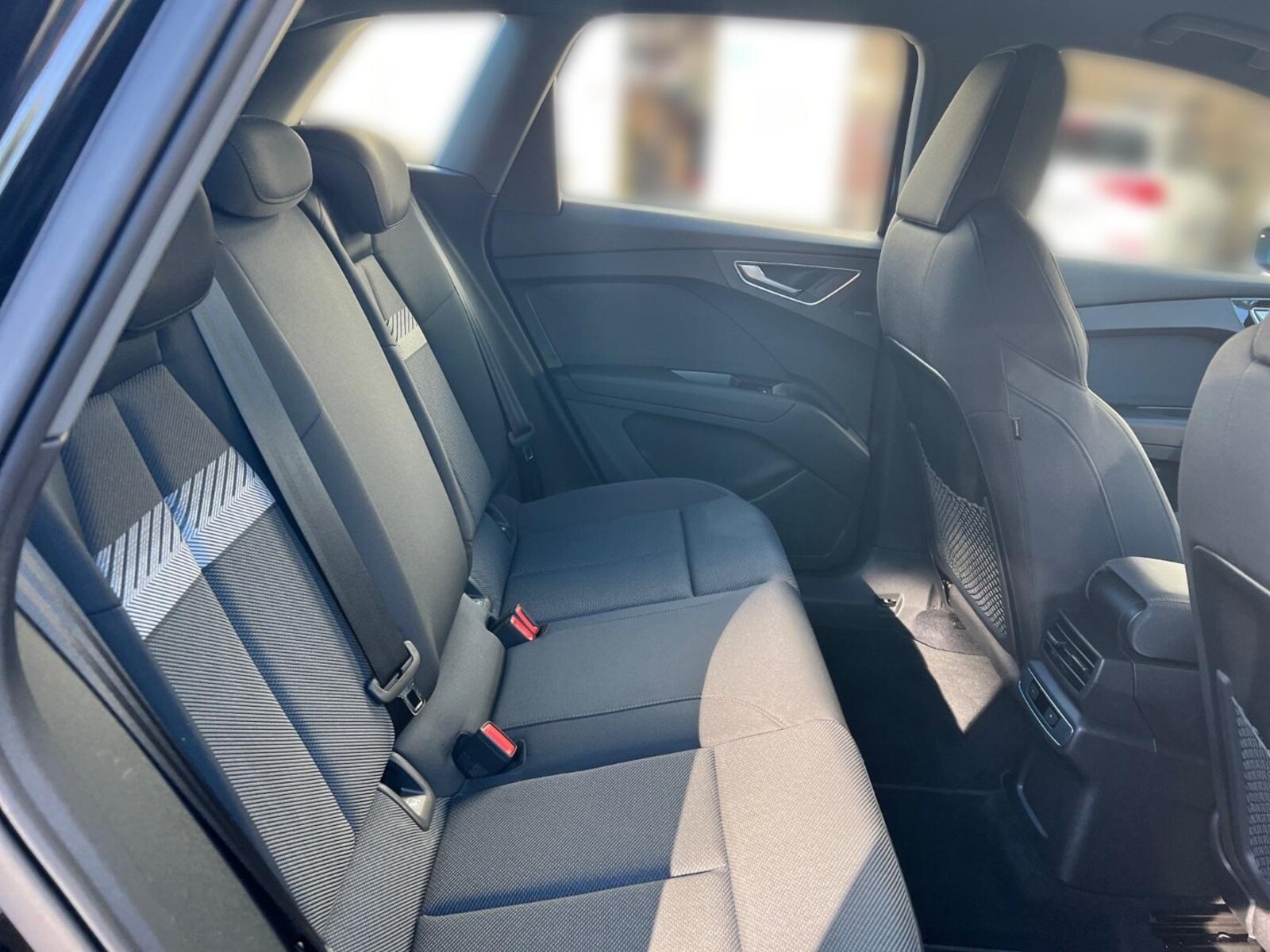 Audi Q4 e-tron – Bild 9