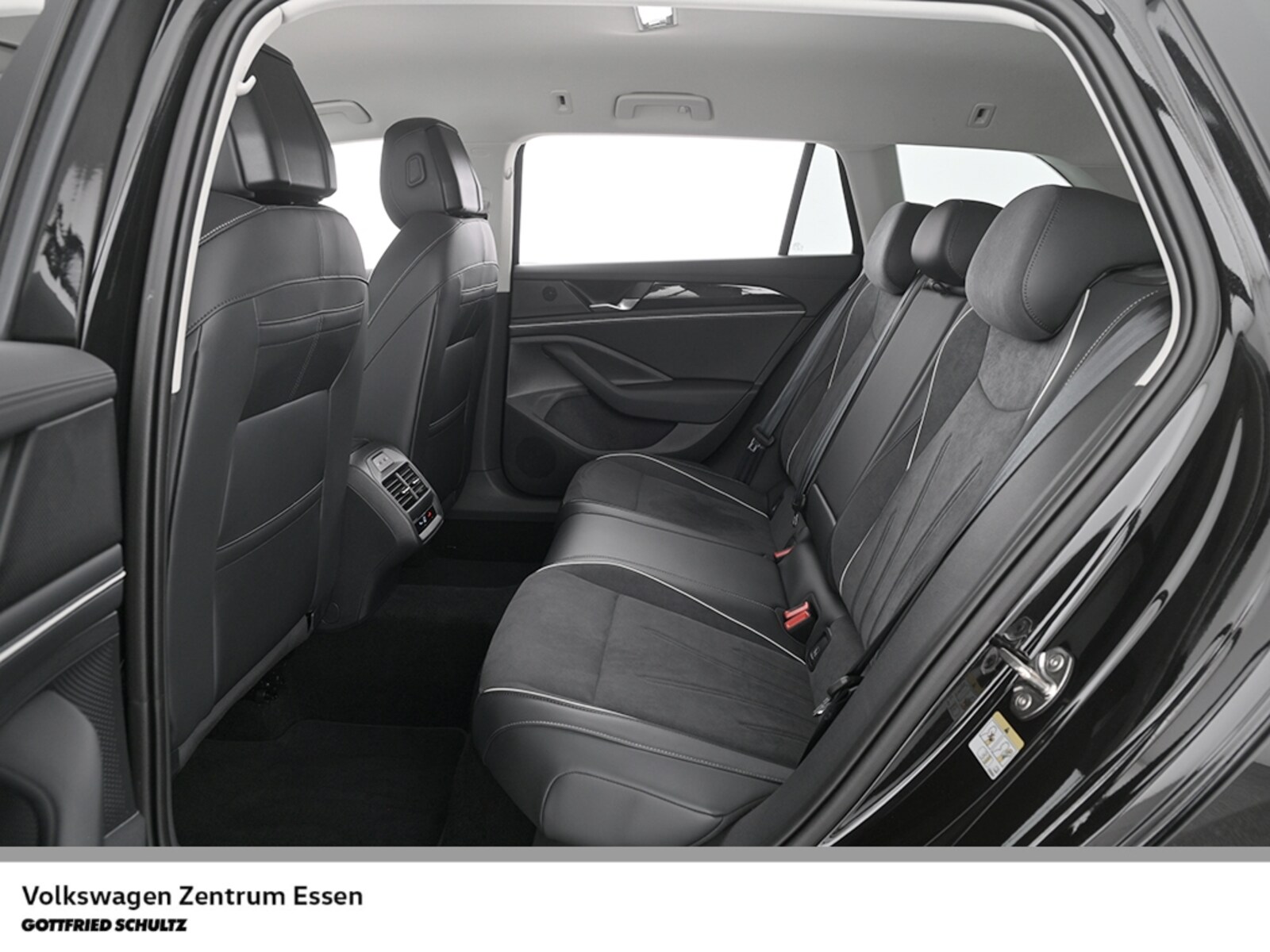 Volkswagen Passat – Bild 11