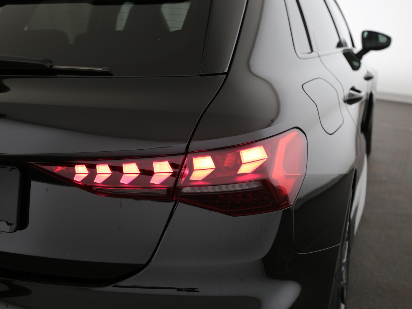 Image about Audi RS 3 Sportback TFSI quattro S tronic