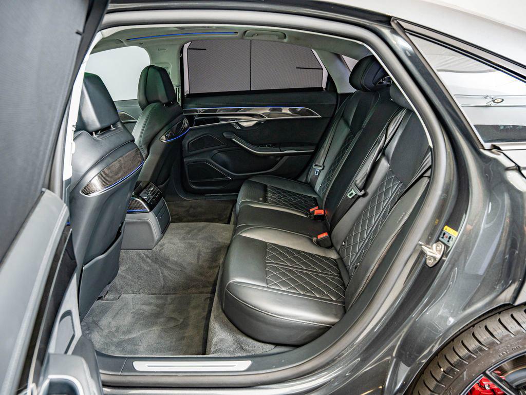 2022 Audi S8 Base - Photo 34