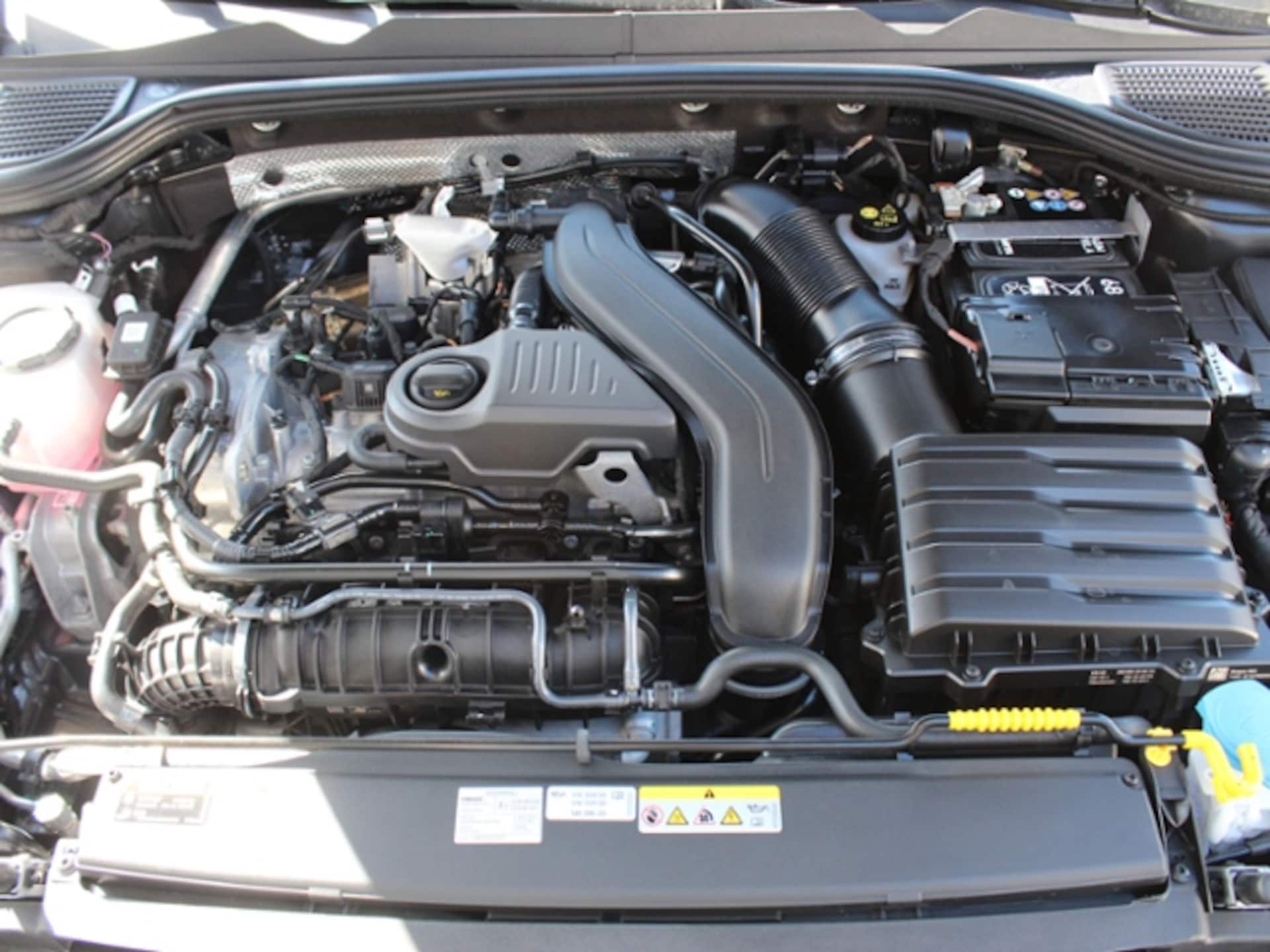 Volkswagen Golf Variant Style