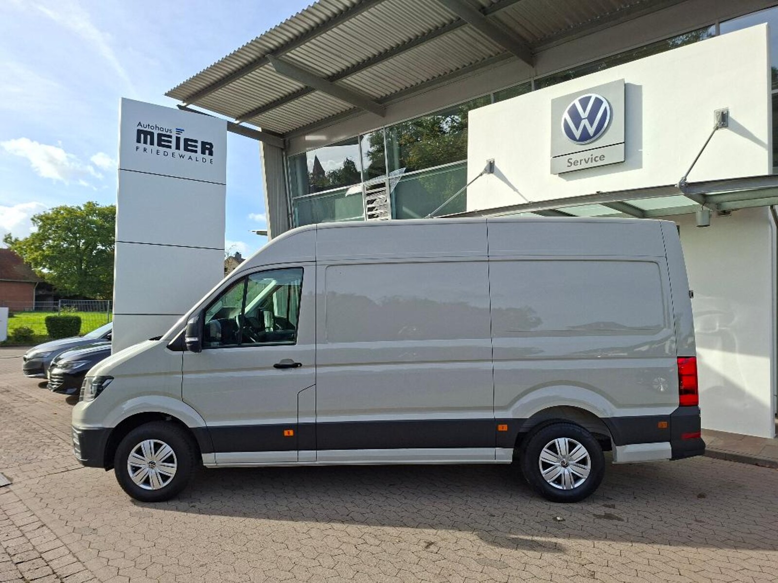 Volkswagen Crafter Kasten mittlerer Radstand – Bild 7