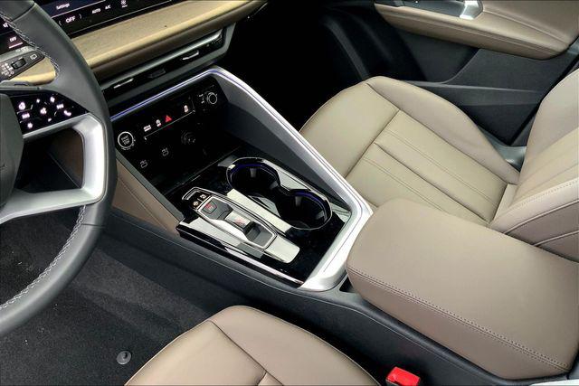 2025 Audi Q5 Sportback Premium Plus - Photo 8