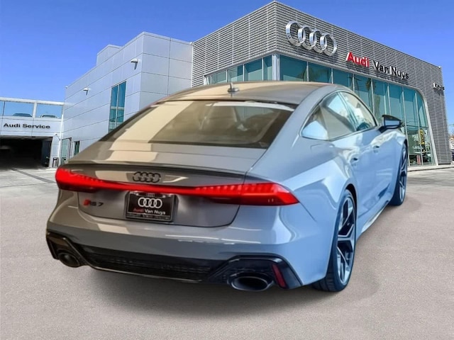 2026 Audi RS7 Sportback performance