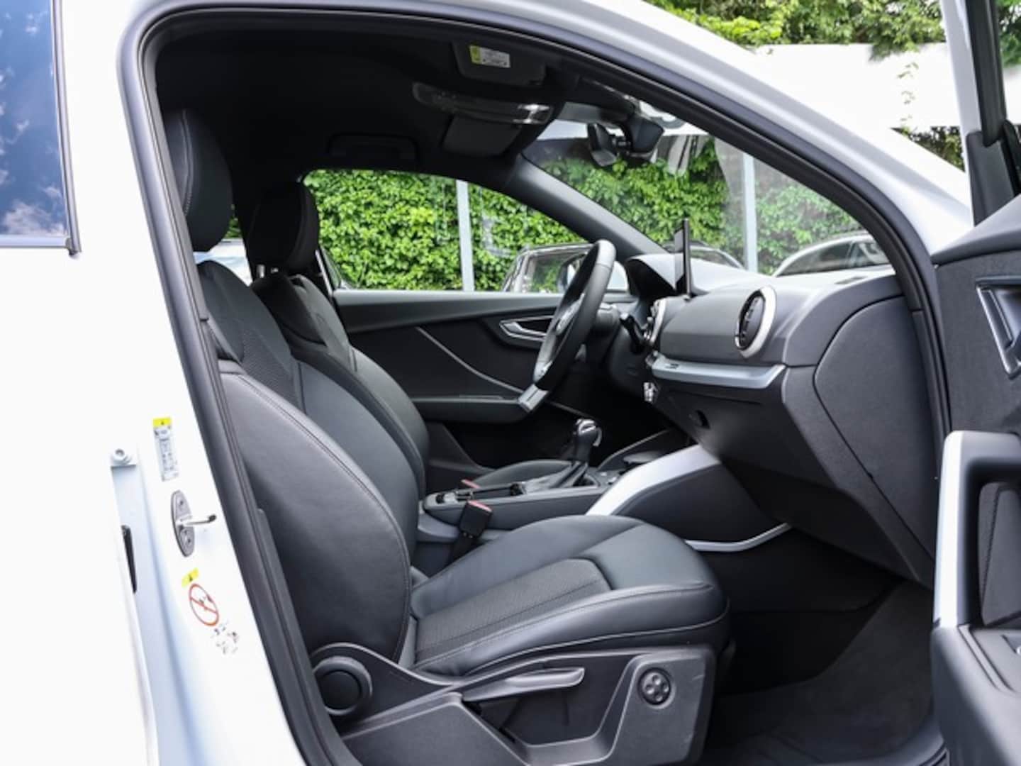 Bild über Audi Q2 S line 35 TFSI S tronic - für weitere Informationen kontaktieren Sie den Audi Partner