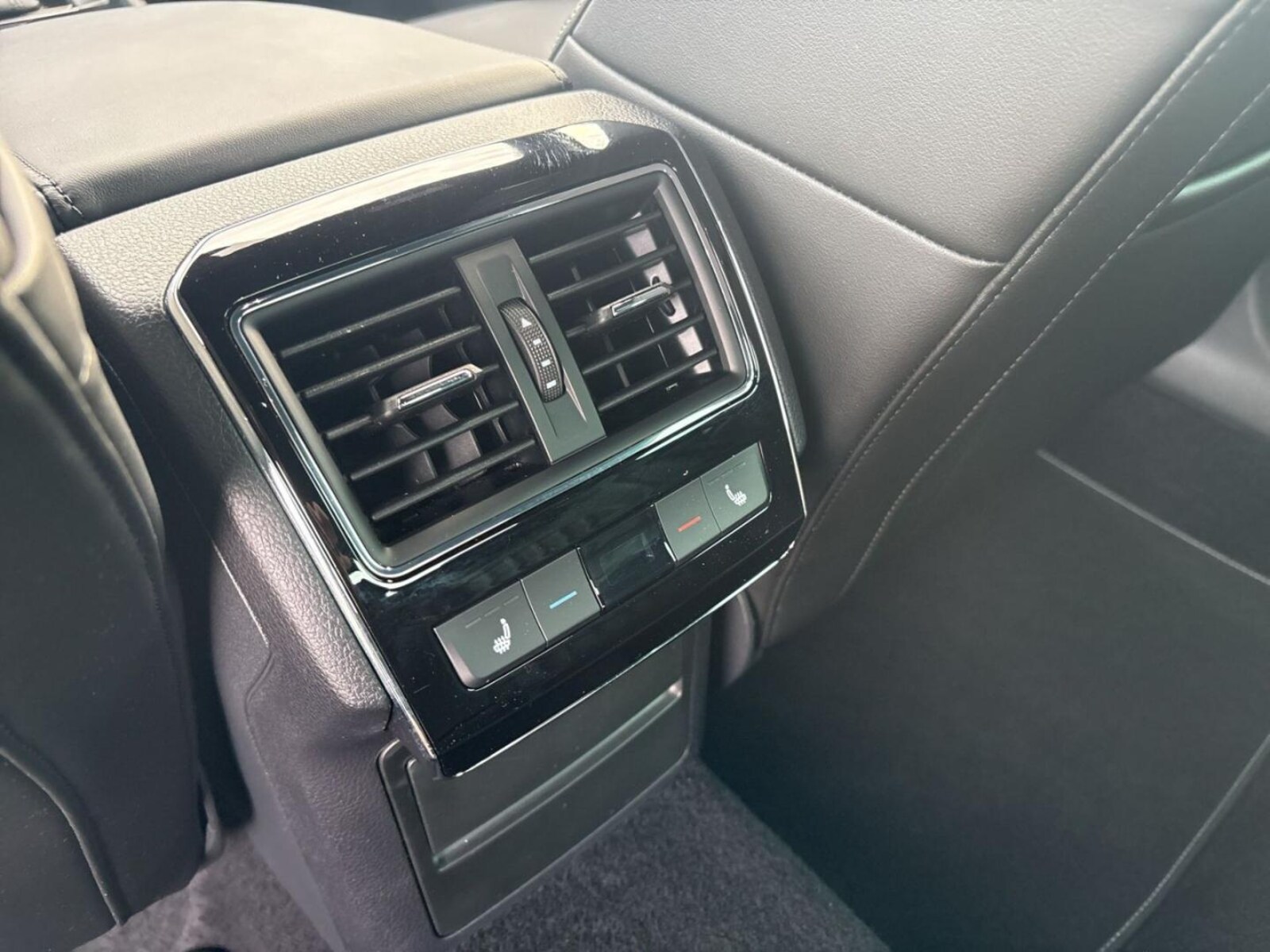 Škoda Superb – Bild 24