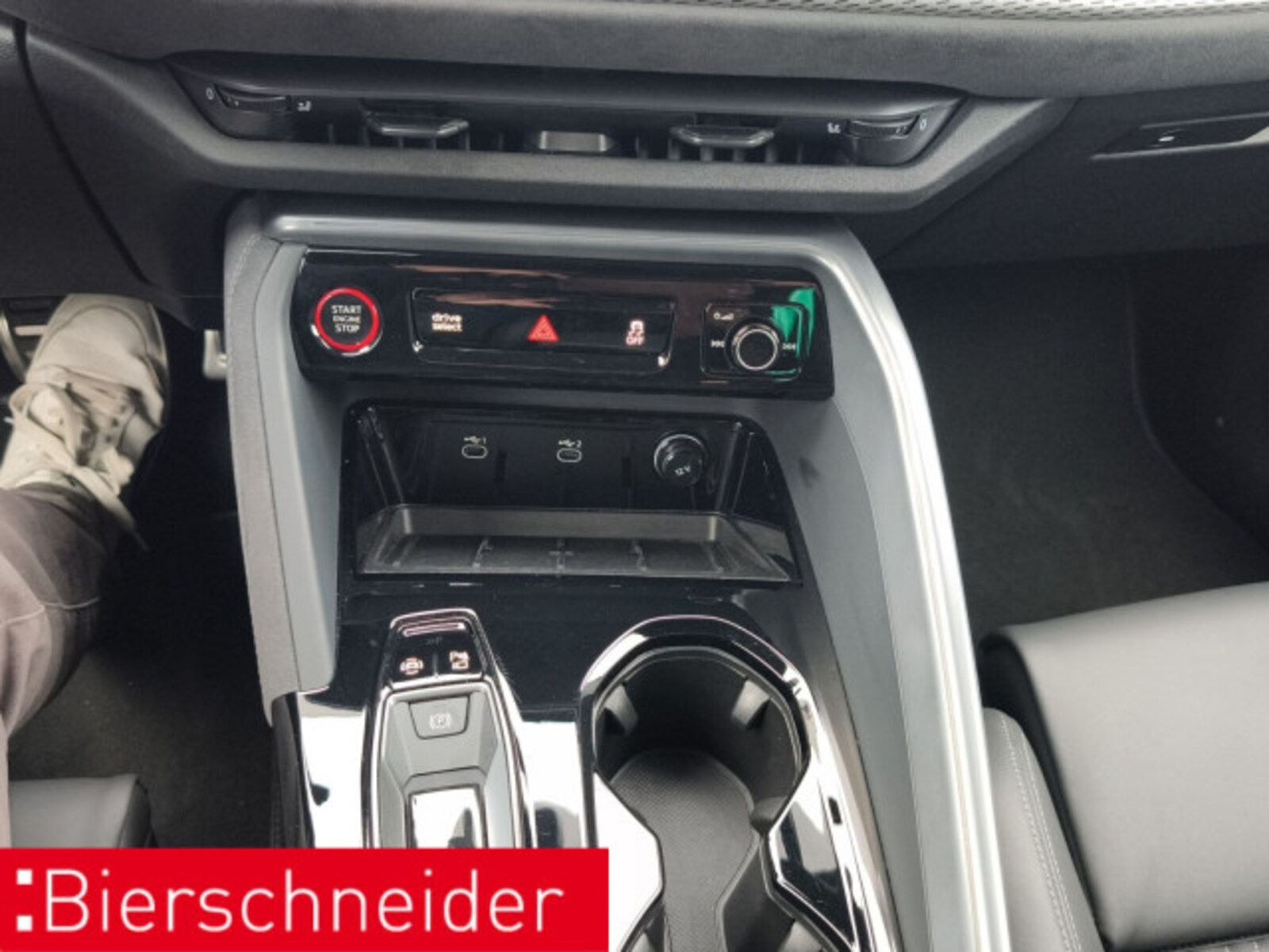 Audi SQ5 – Bild 12