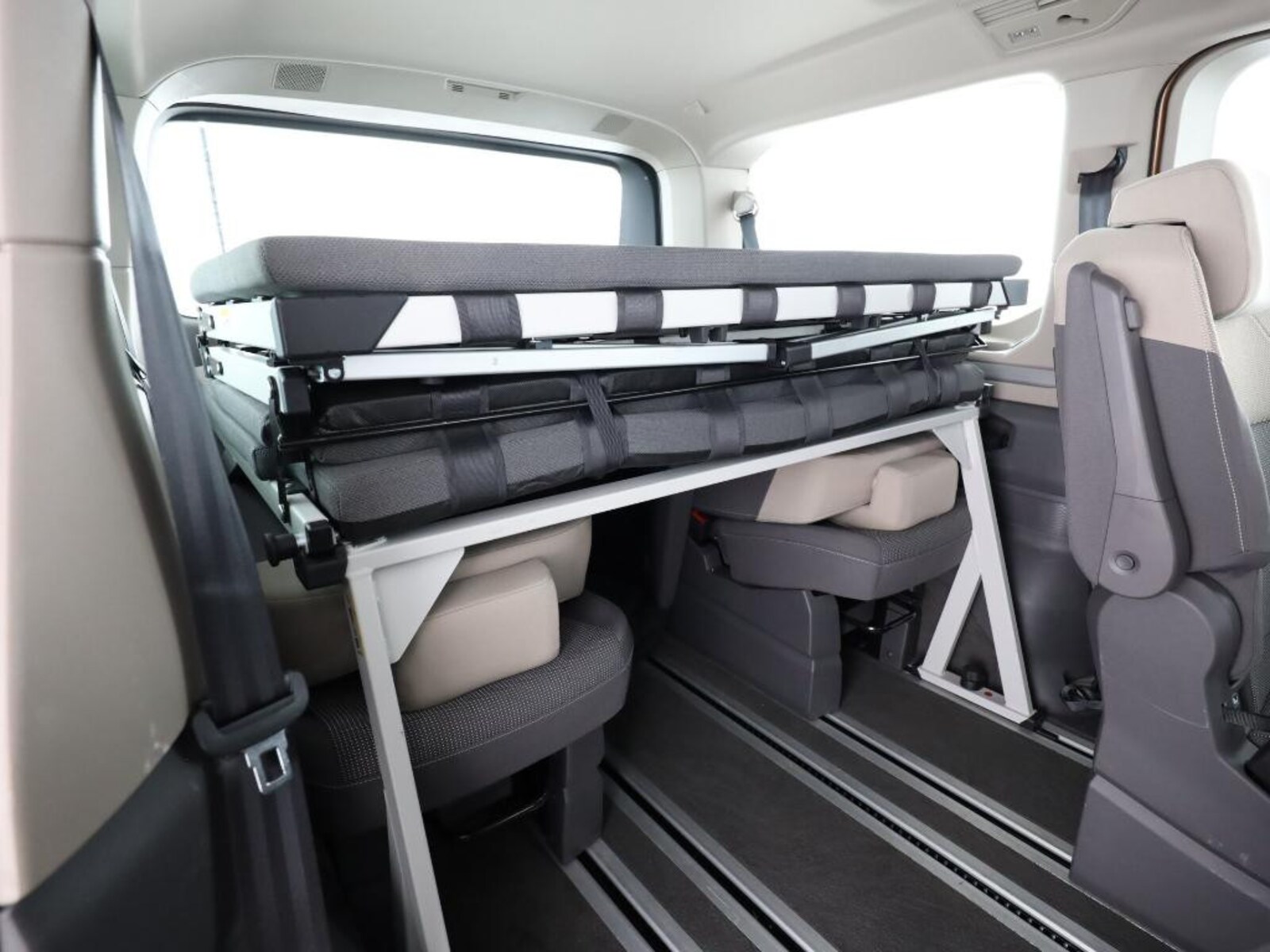 Volkswagen Multivan Langversion – Bild 9