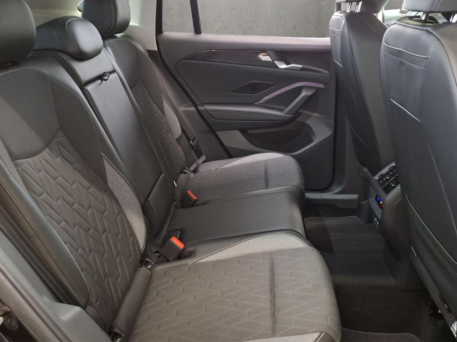 Volkswagen Tiguan – Bild 18