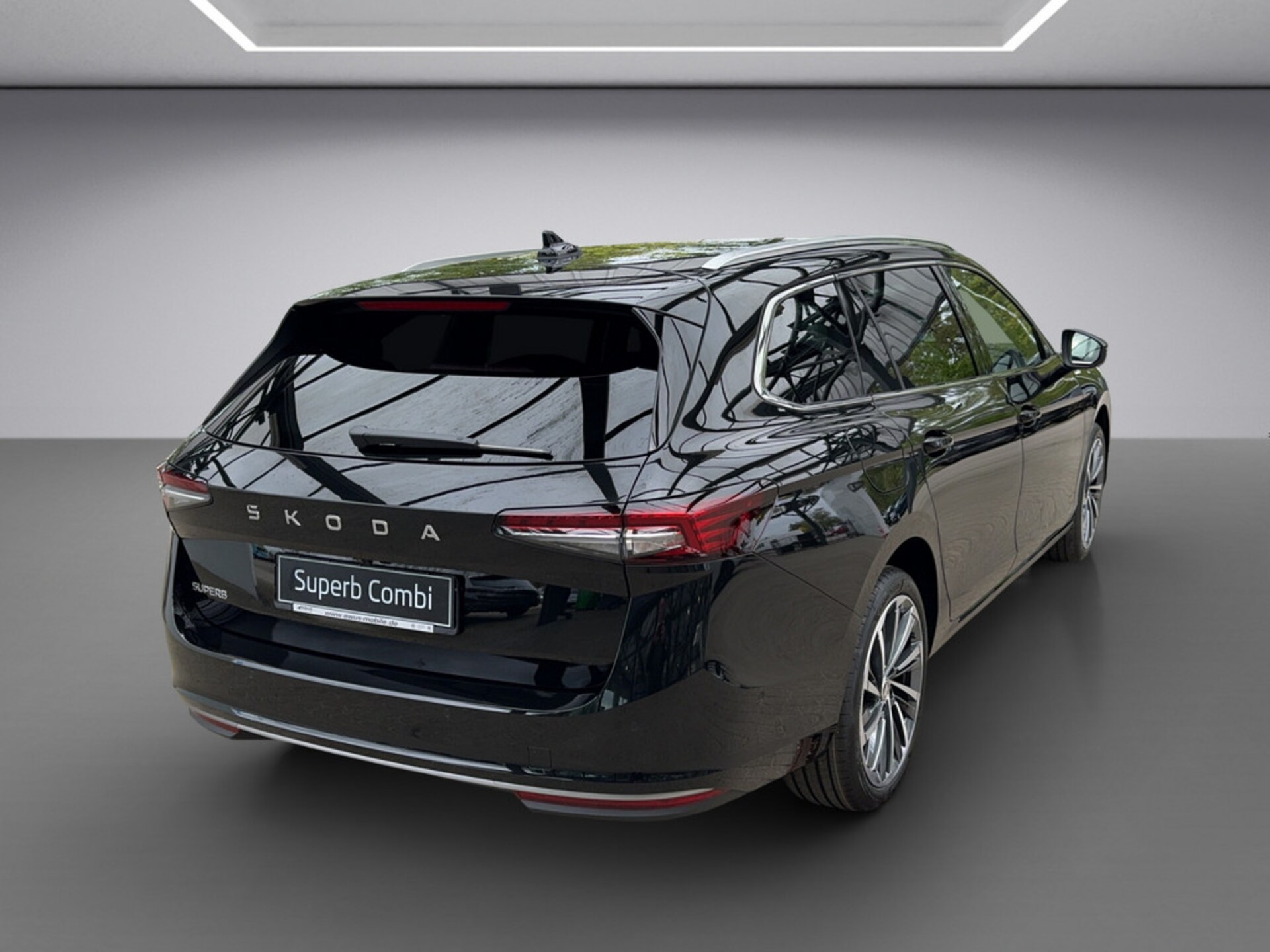 Skoda Superb Combi Laurin & Klement