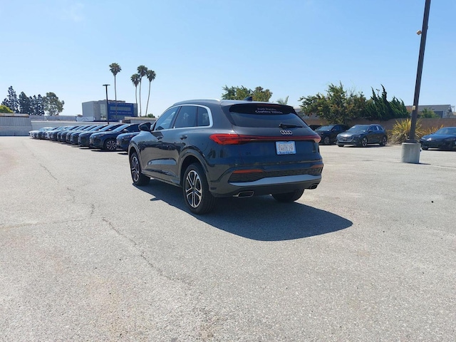 2025 Audi Q5 Premium - Photo 4
