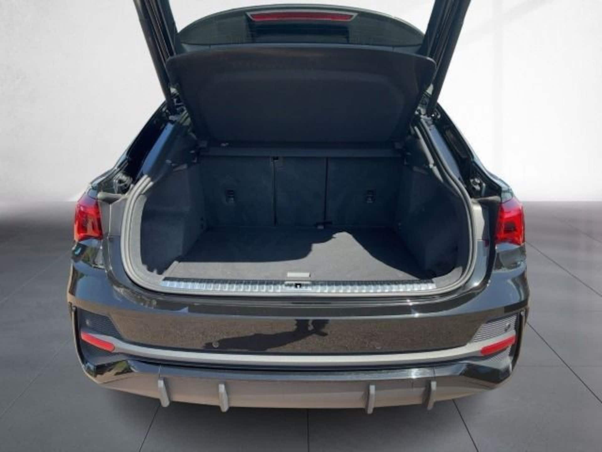 Audi Q3 Sportback S line