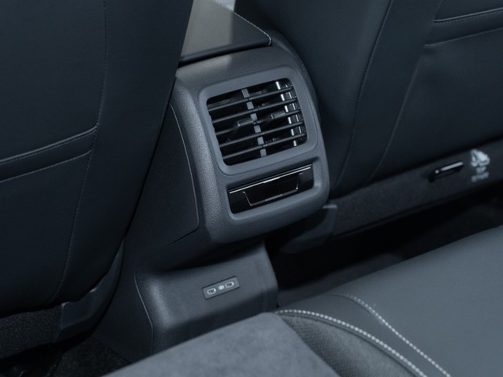 Volkswagen T-Roc – Bild 15