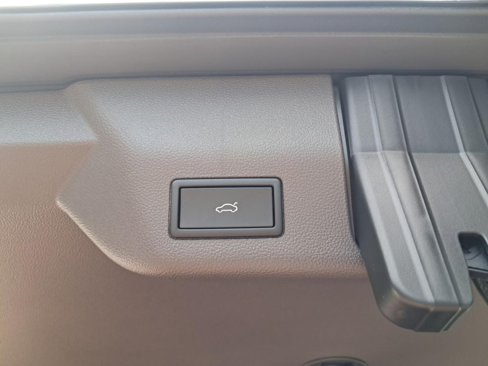 Volkswagen Multivan Langversion – Bild 11