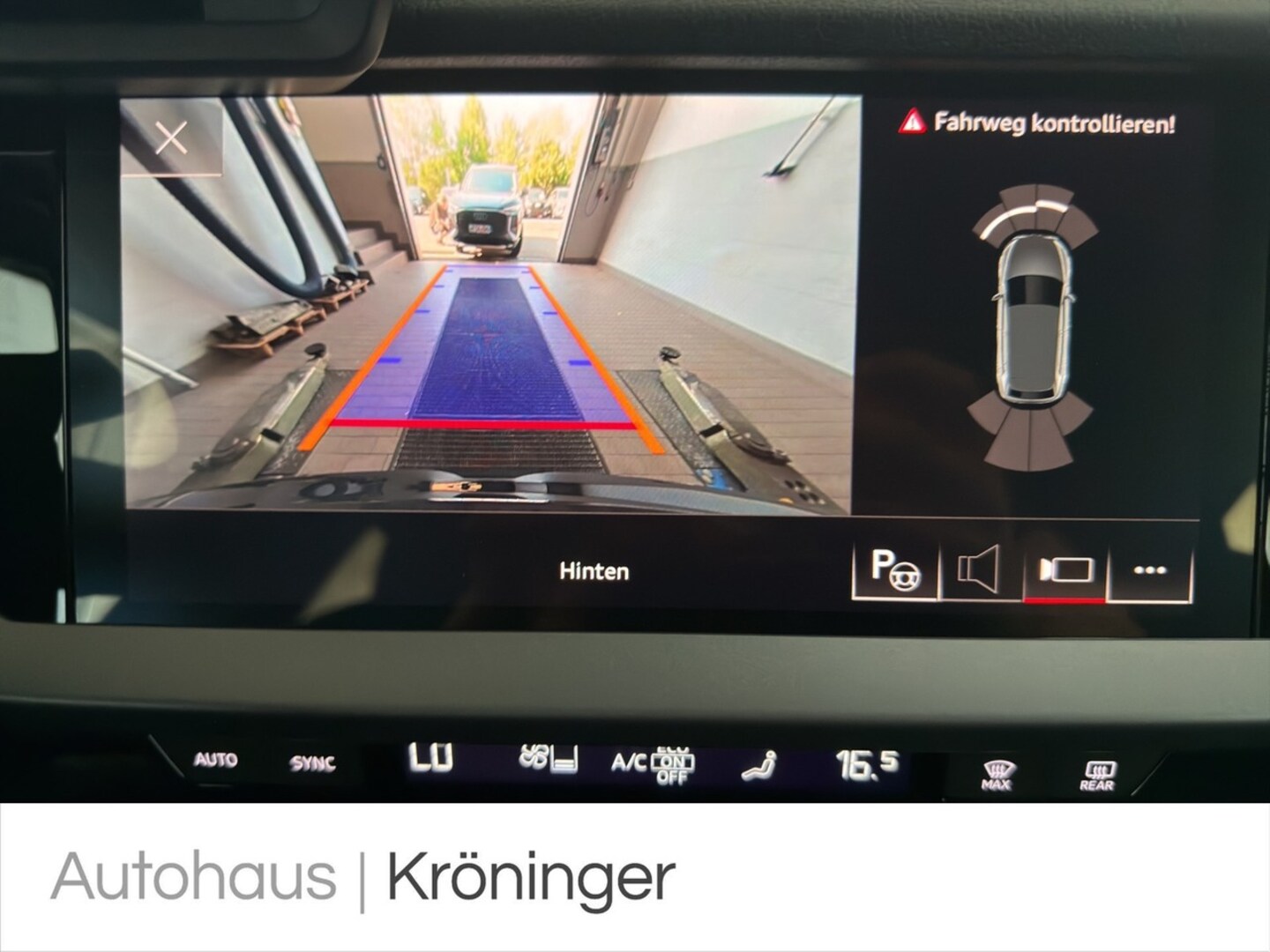 Bild über Audi A3 Sportback TFSI 85 kW S tronic - für weitere Informationen kontaktieren Sie den Audi Partner