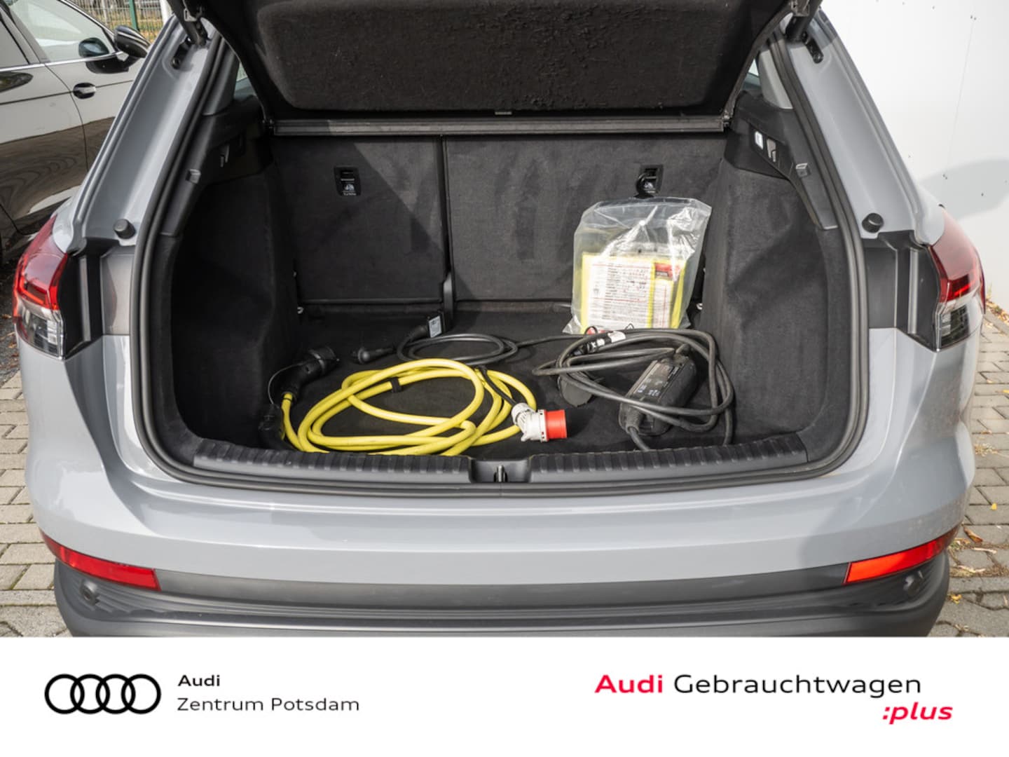 Bild über Audi Q4 e-tron 40 e-tron - für weitere Informationen kontaktieren Sie den Audi Partner