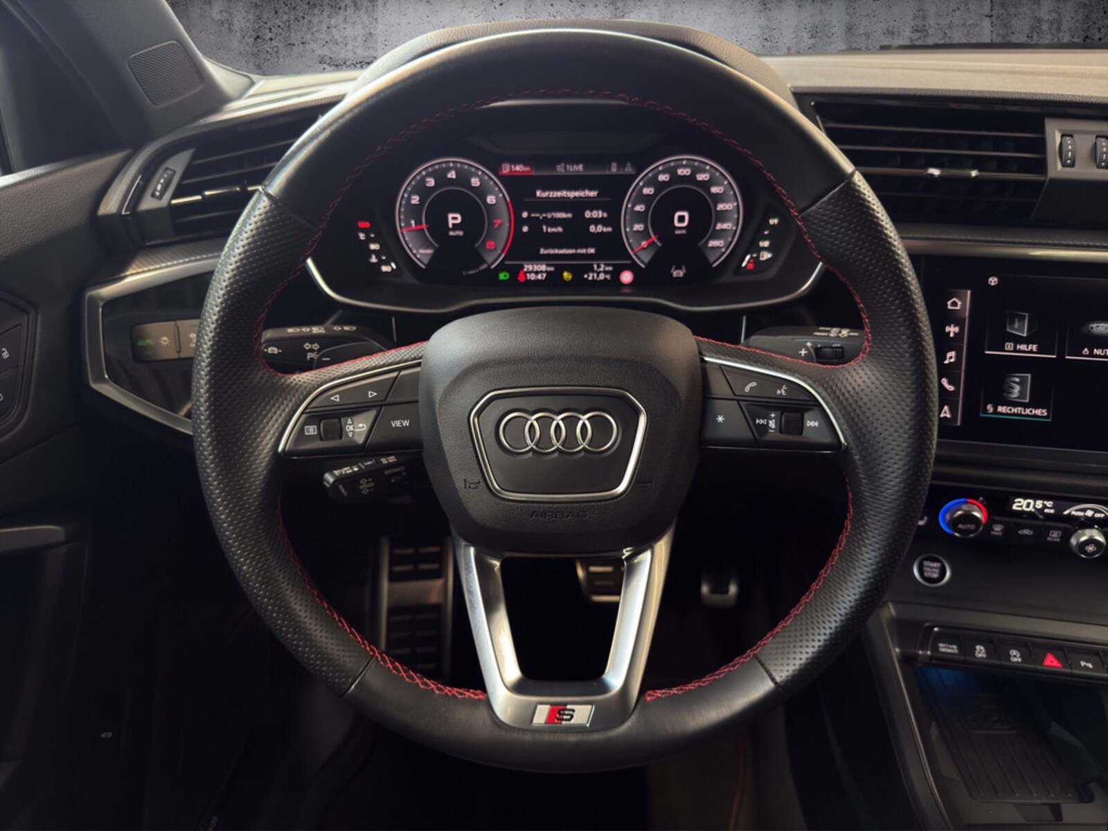 Audi Q3 – Bild 11