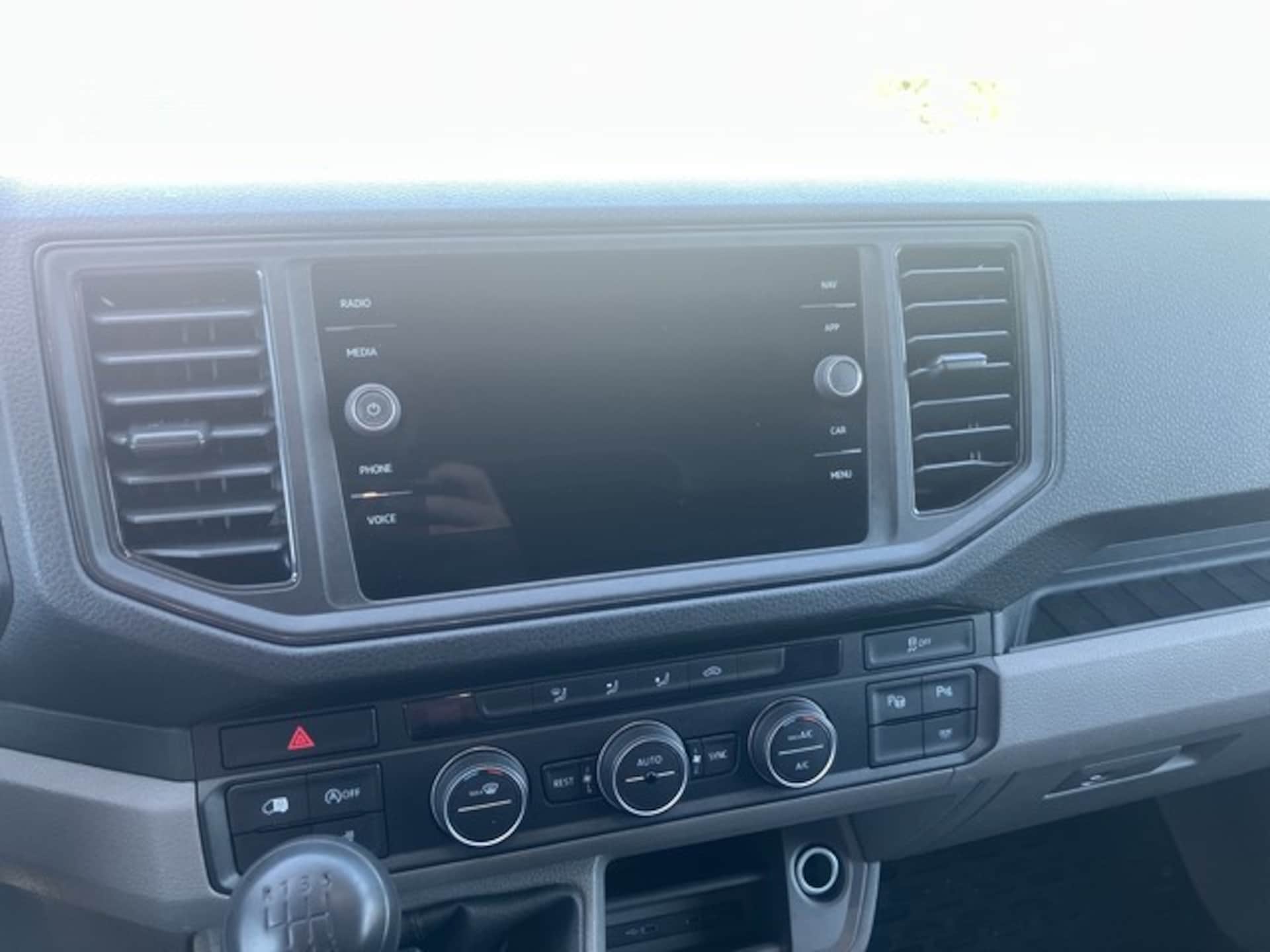 Volkswagen Crafter Kasten mittlerer Radstand