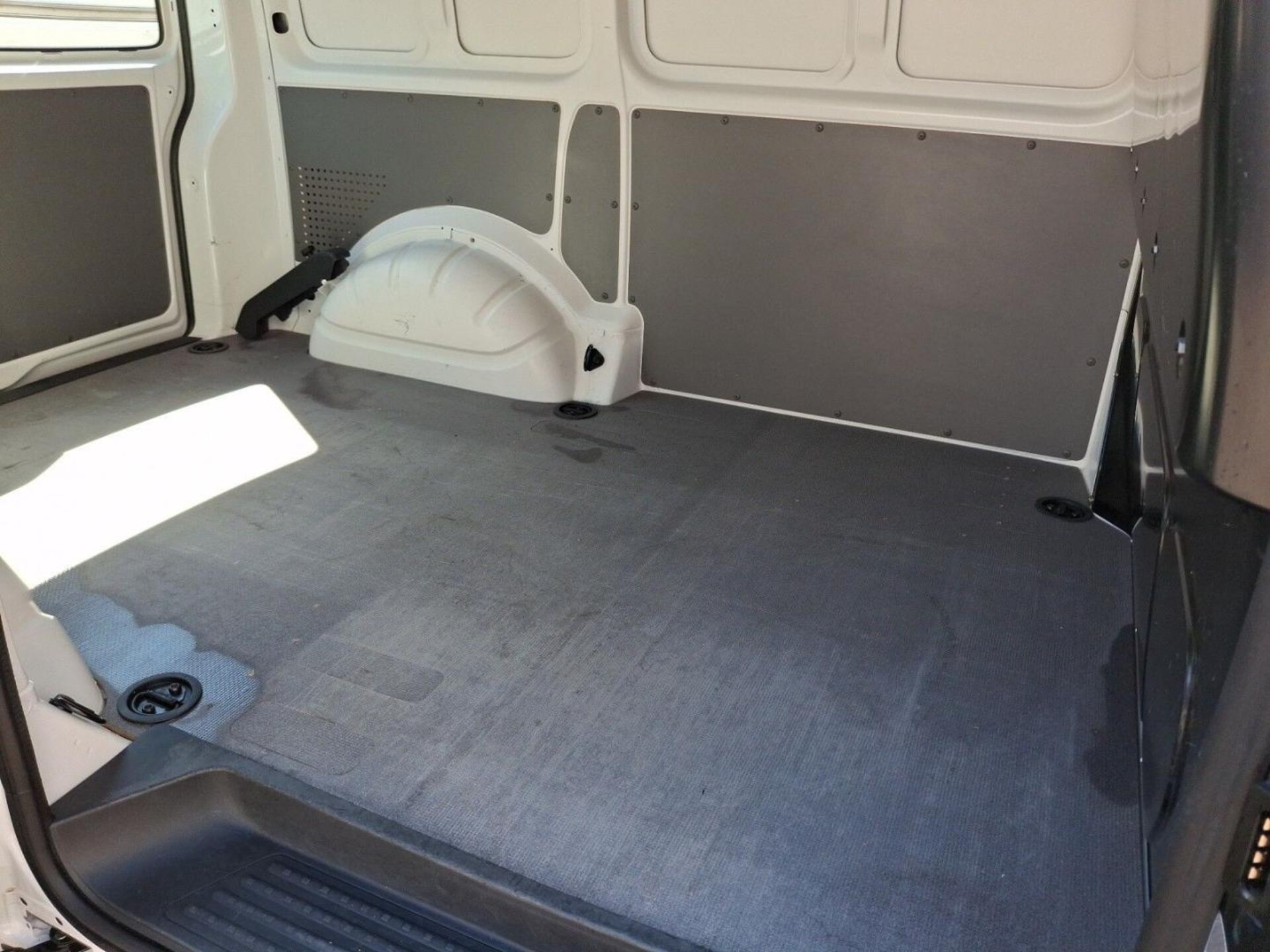 Volkswagen T6.1 Transporter Kasten kurzer Radstand