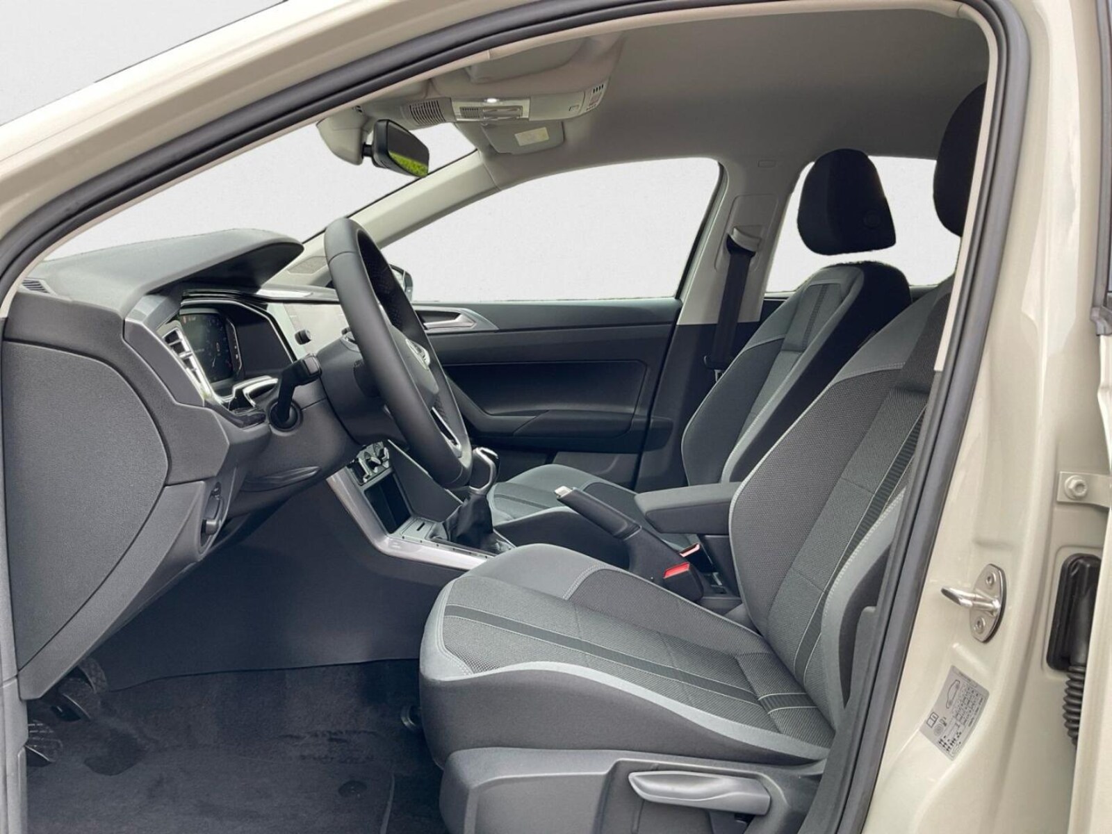 Volkswagen Polo – Bild 10