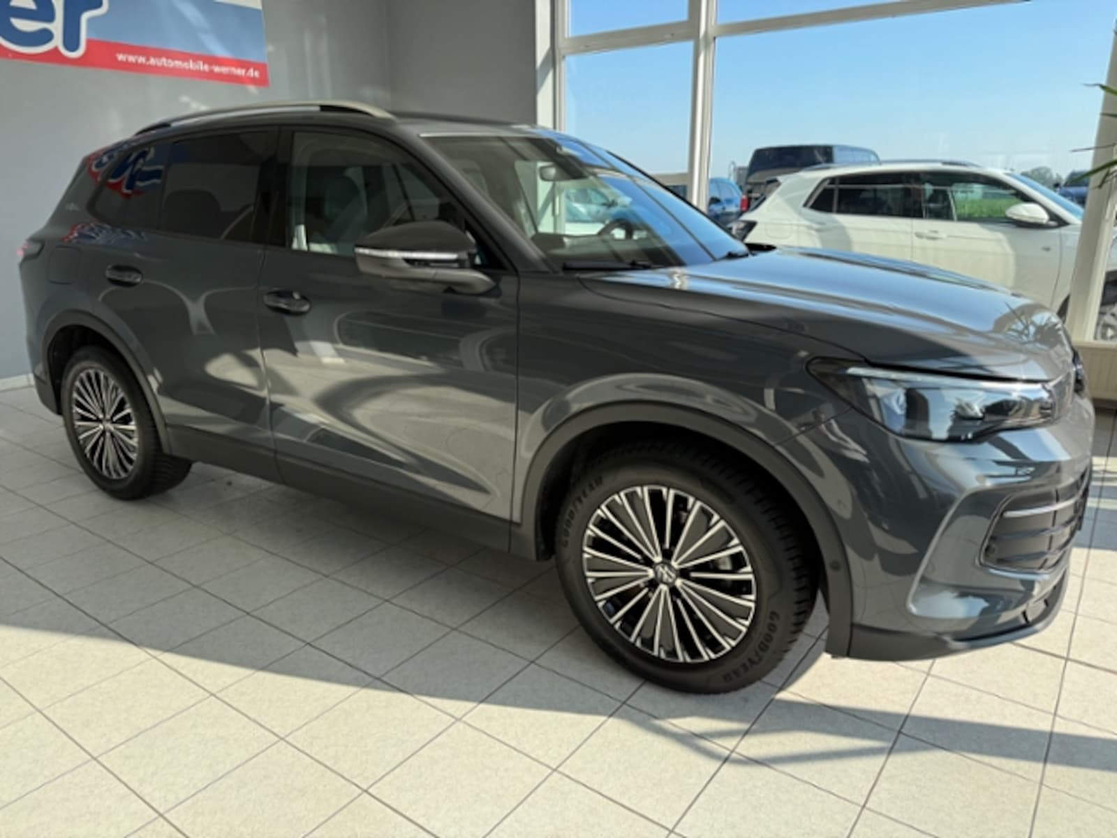 Volkswagen Tiguan – Bild 5