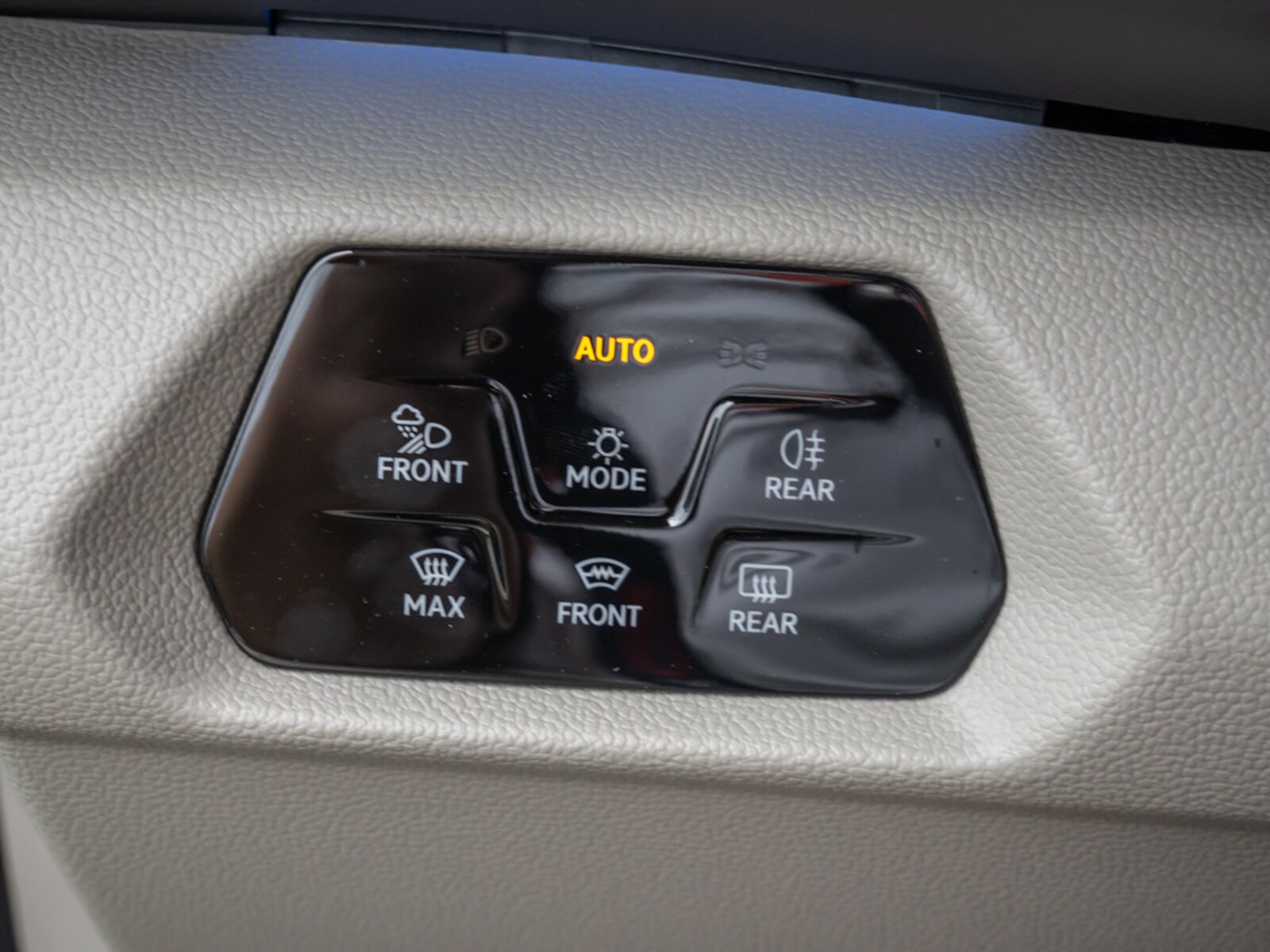 Volkswagen Multivan – Bild 16