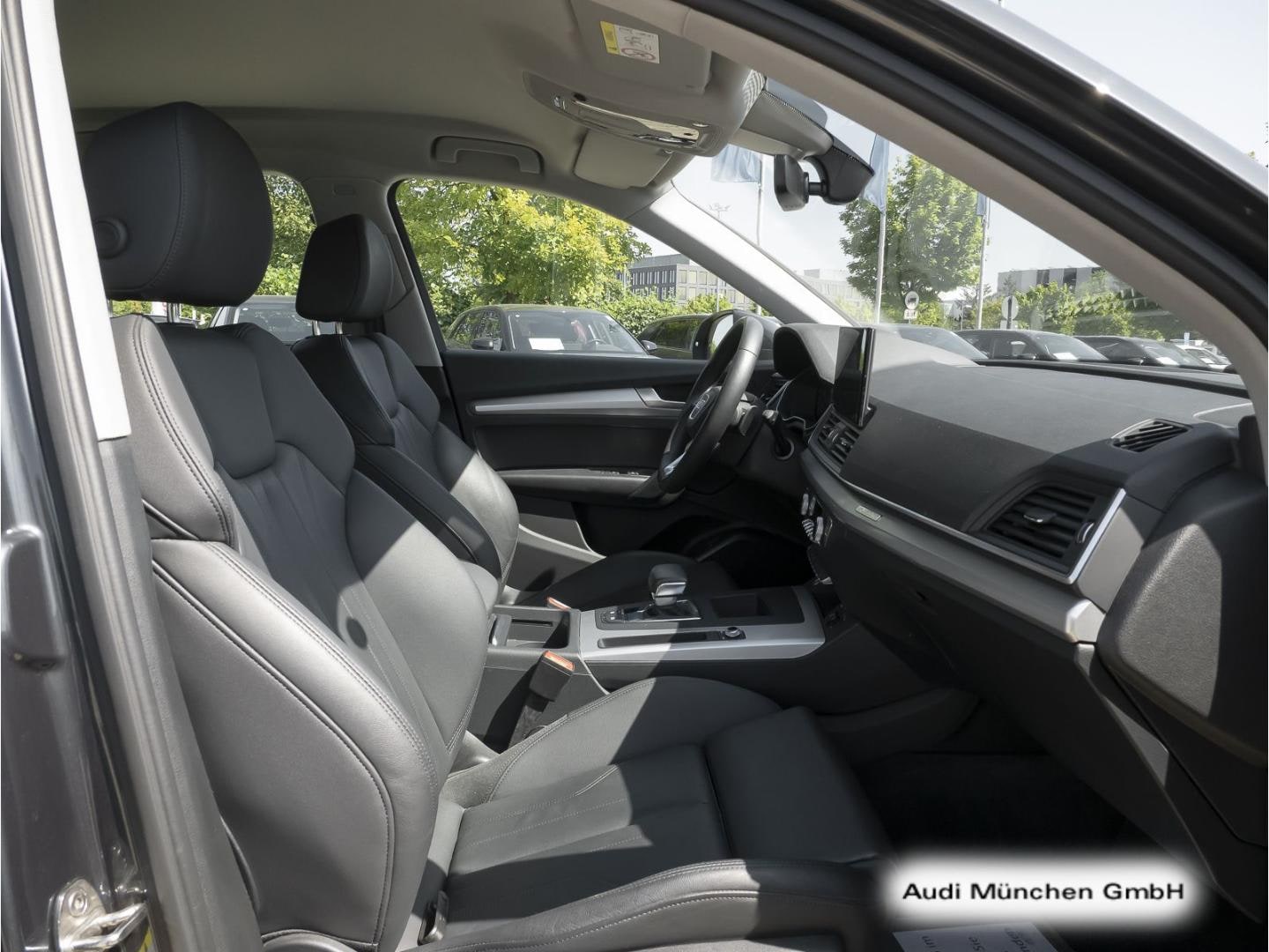 Bild über Audi Q5 40 TFSI quattro S tronic - für weitere Informationen kontaktieren Sie den Audi Partner