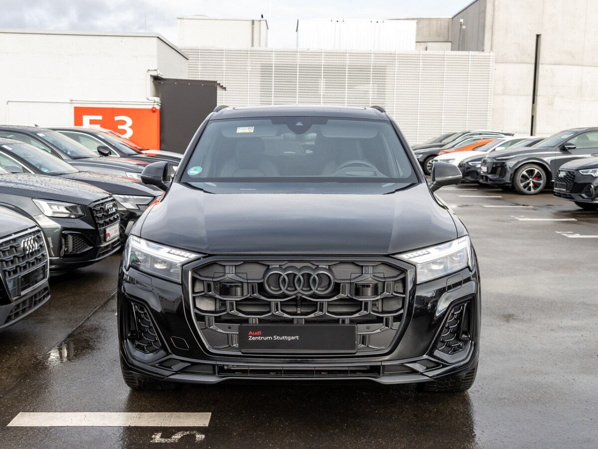 Image about Audi Q7 SUV S line 50 TDI quattro tiptronic