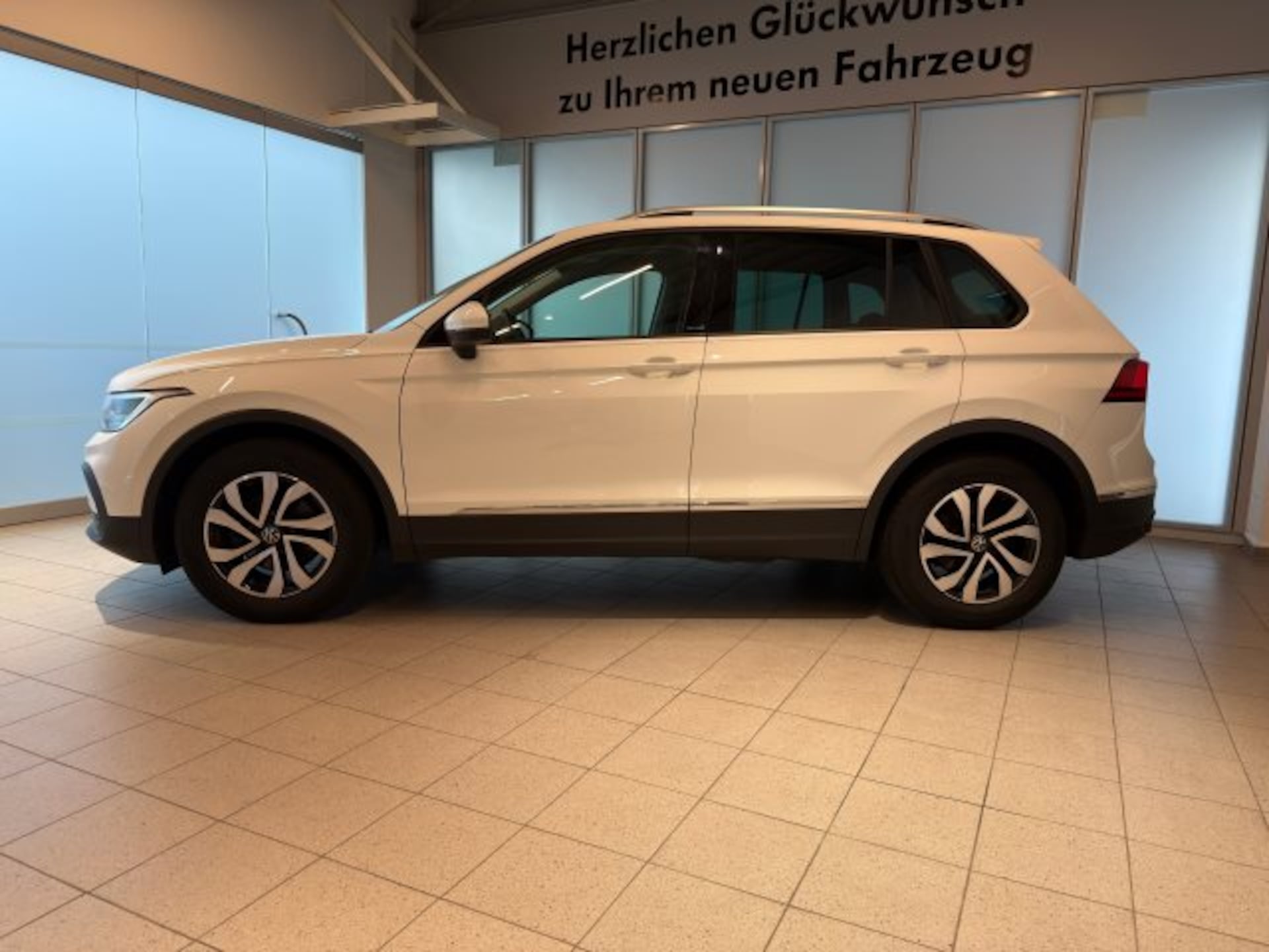 Volkswagen Tiguan Active