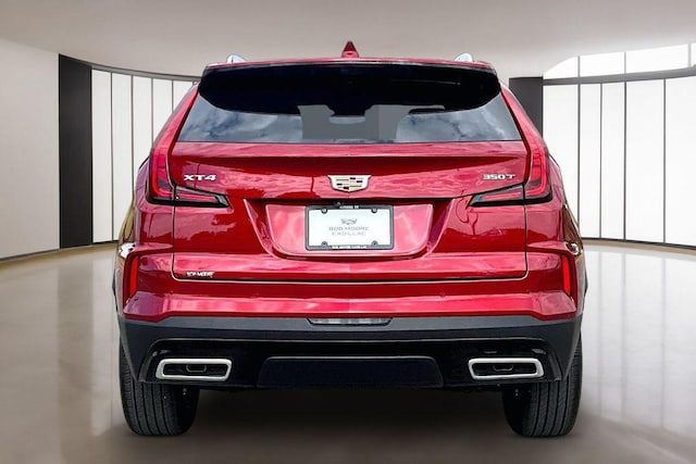 2024 Cadillac XT4