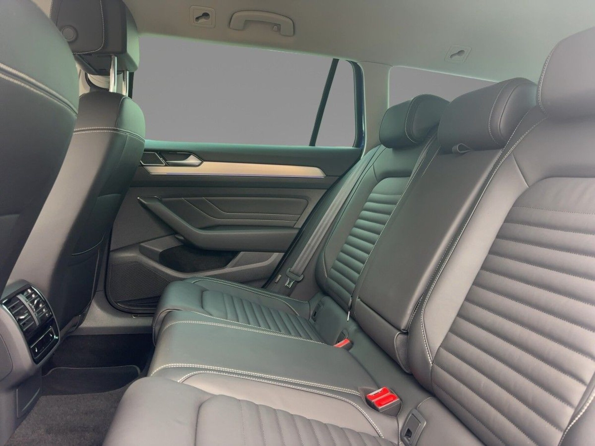Volkswagen Passat Variant Elegance