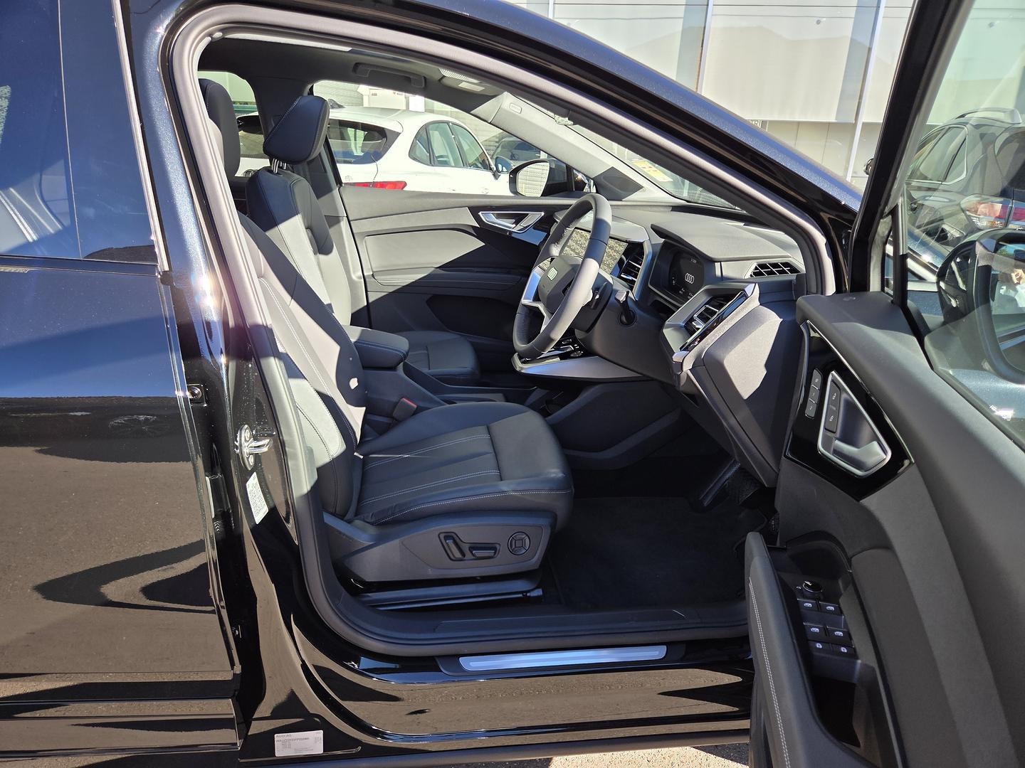 Image about Audi Q4 Sportback e-tron e-tron