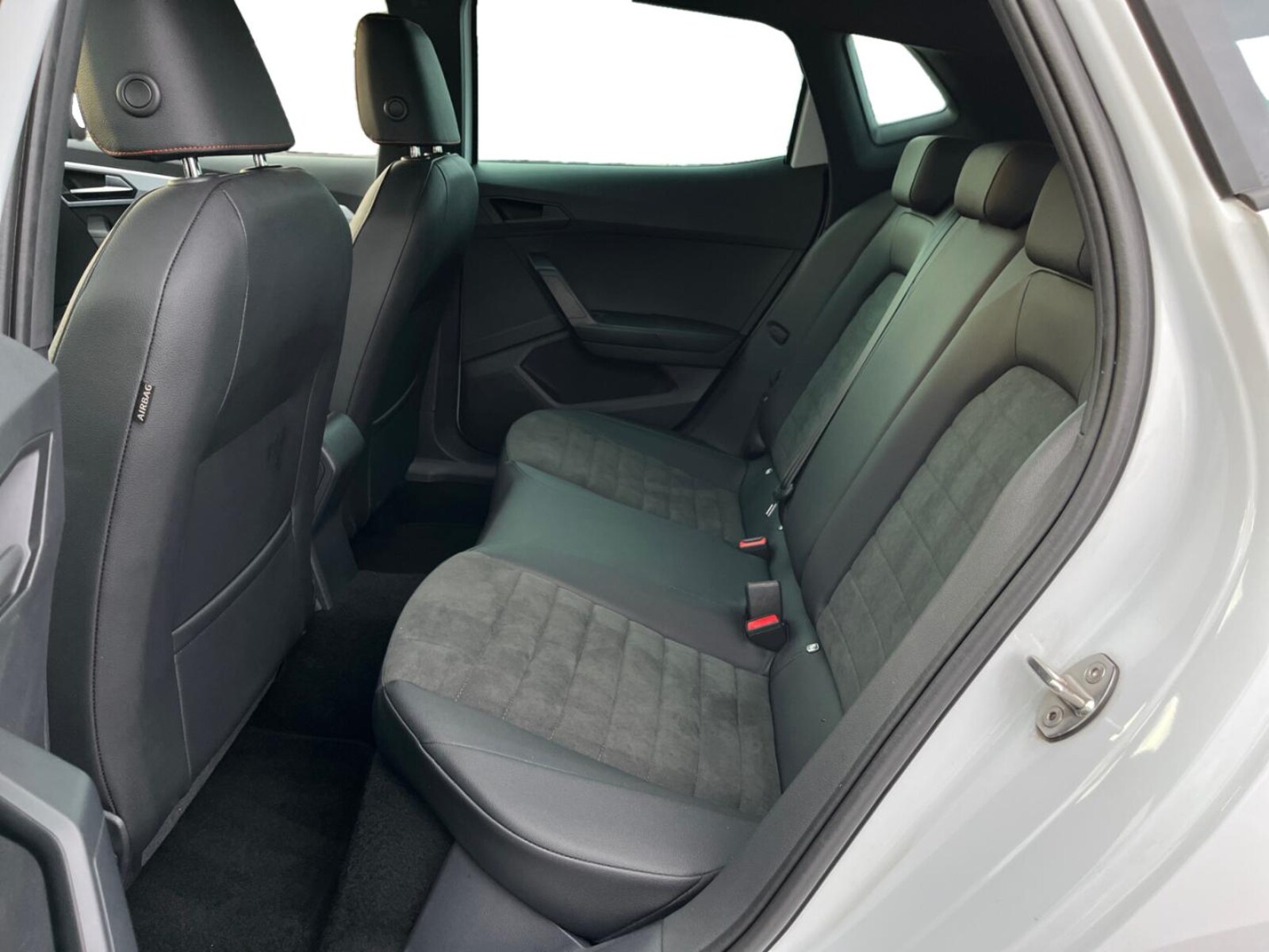 SEAT Ibiza – Bild 10