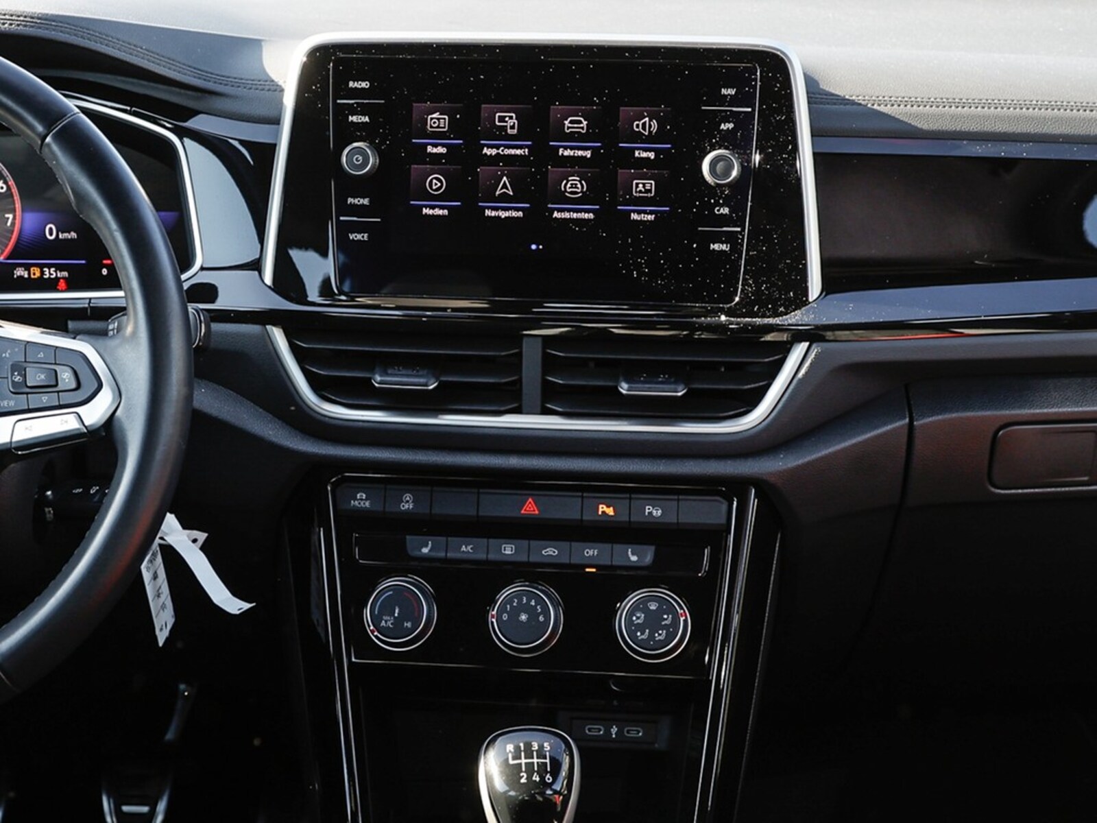 Volkswagen T-Roc – Bild 12