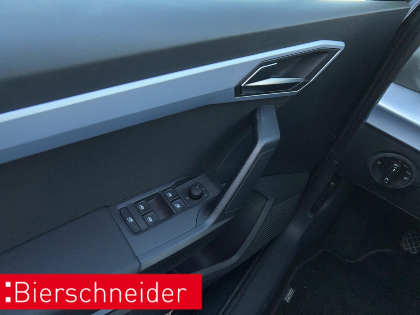 SEAT Arona – Bild 12