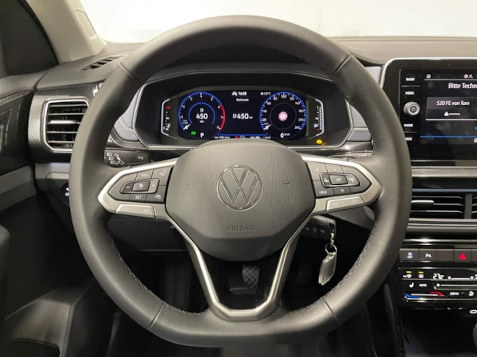 Volkswagen T-Cross – Bild 11