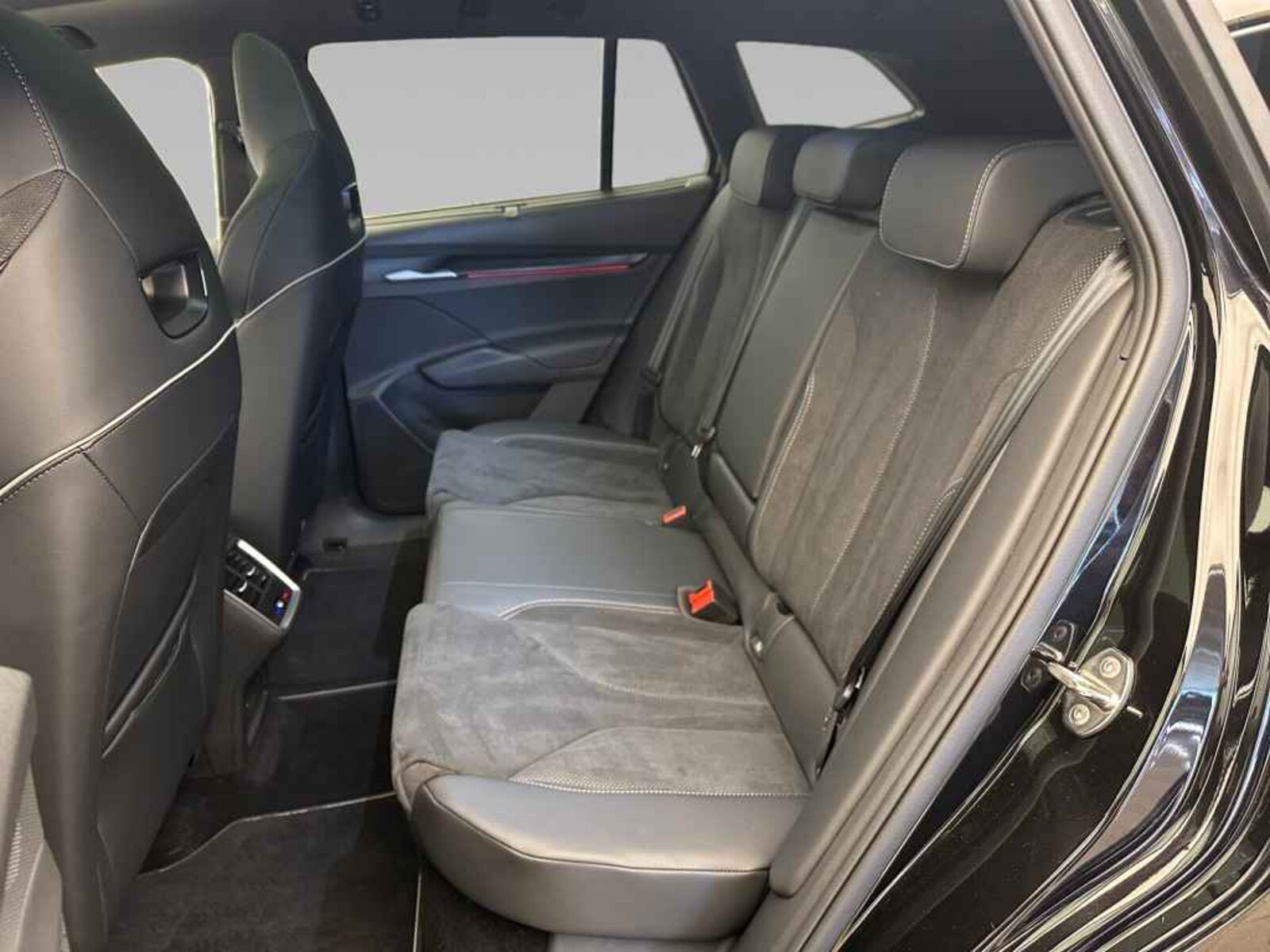Škoda Enyaq – Bild 12