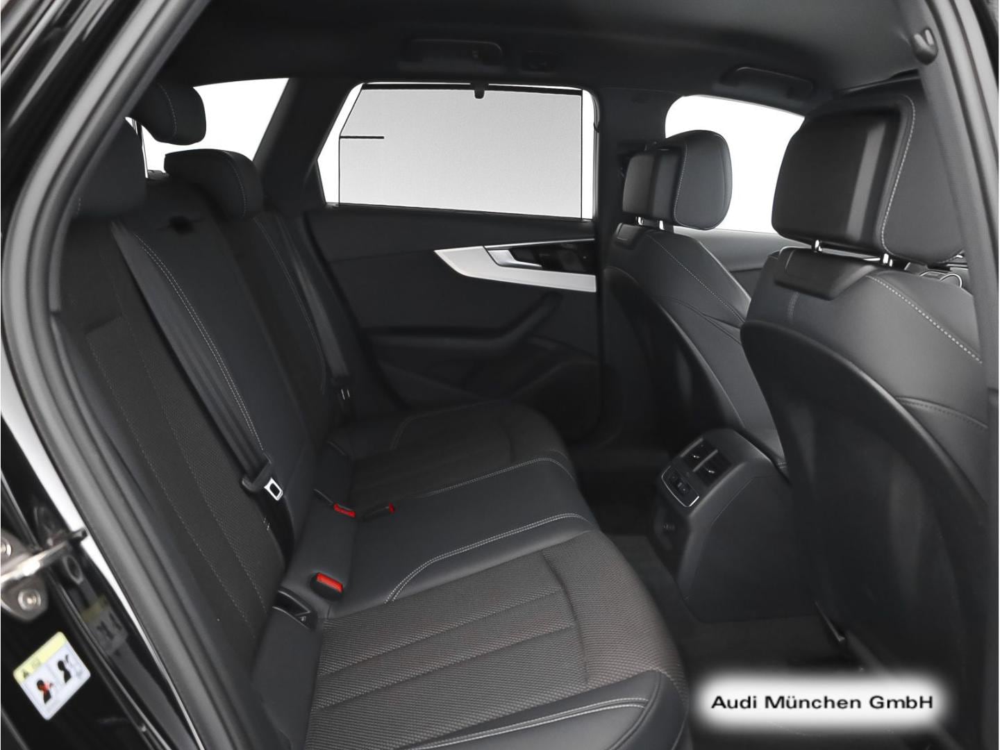 Bild über Audi A4 Avant S line 40 TFSI quattro S tronic - für weitere Informationen kontaktieren Sie den Audi Partner