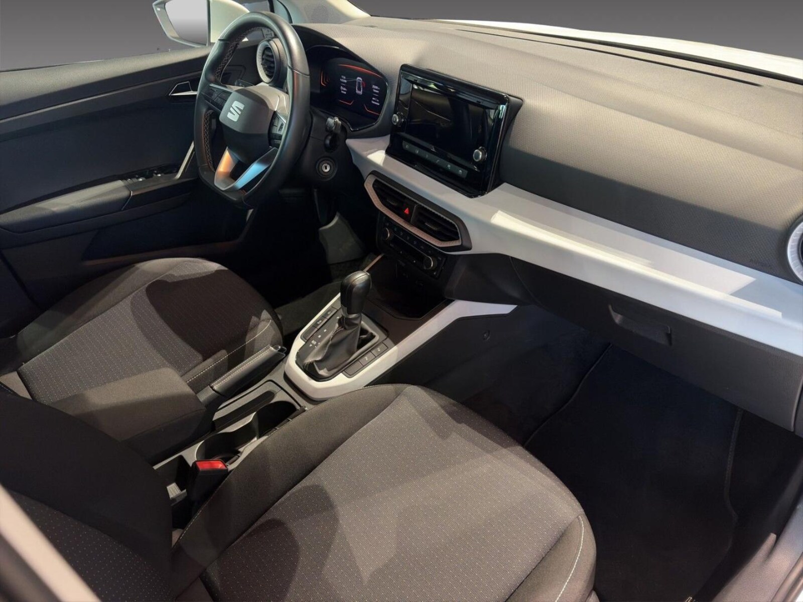 SEAT Arona – Bild 8