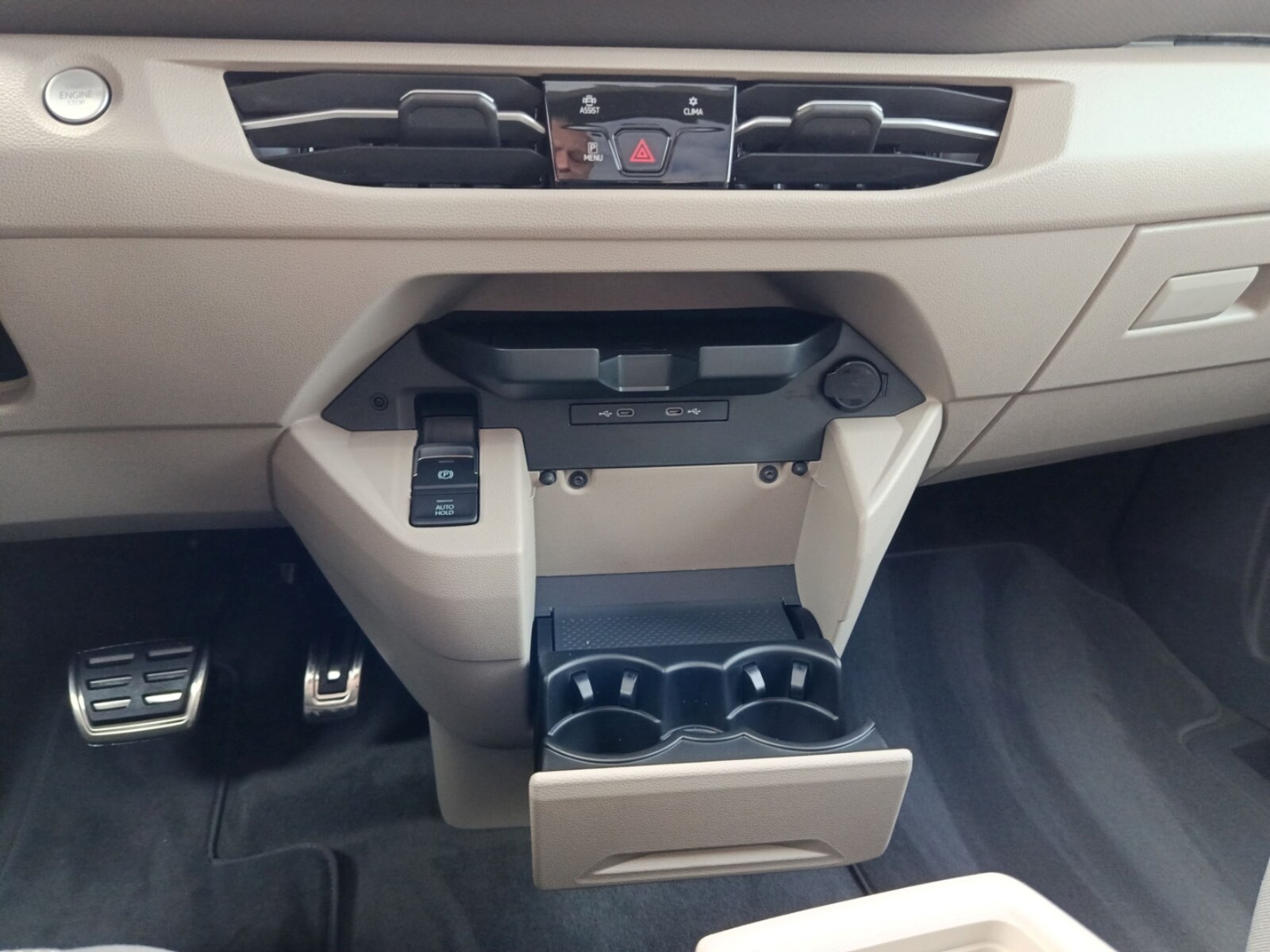 Volkswagen Multivan – Bild 11