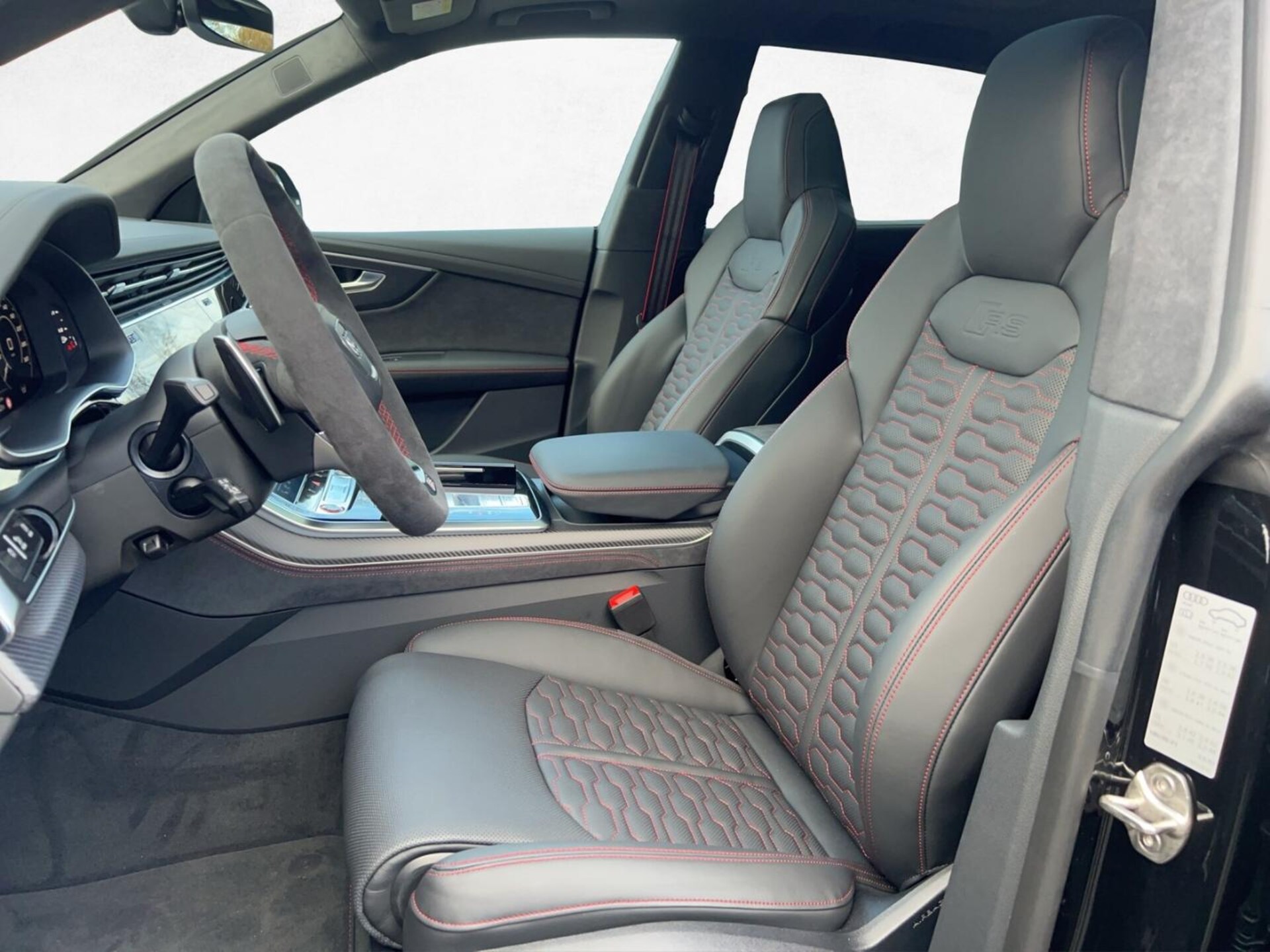 Audi RS Q8 SUV