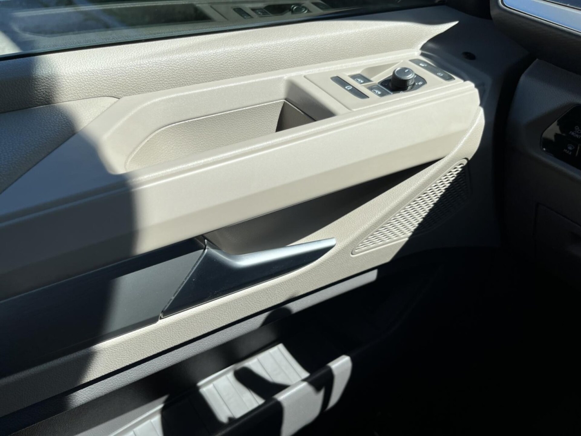 Volkswagen Multivan Life