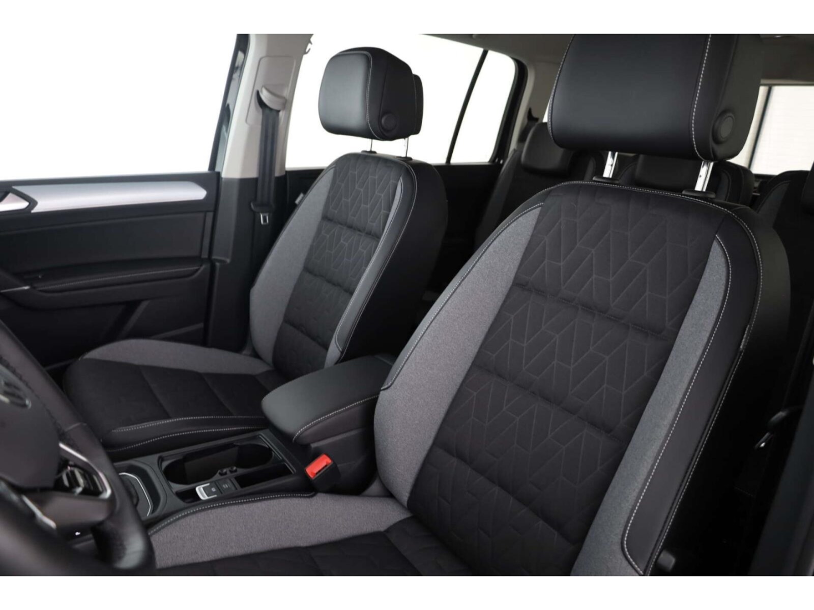 Volkswagen Touran – Bild 9