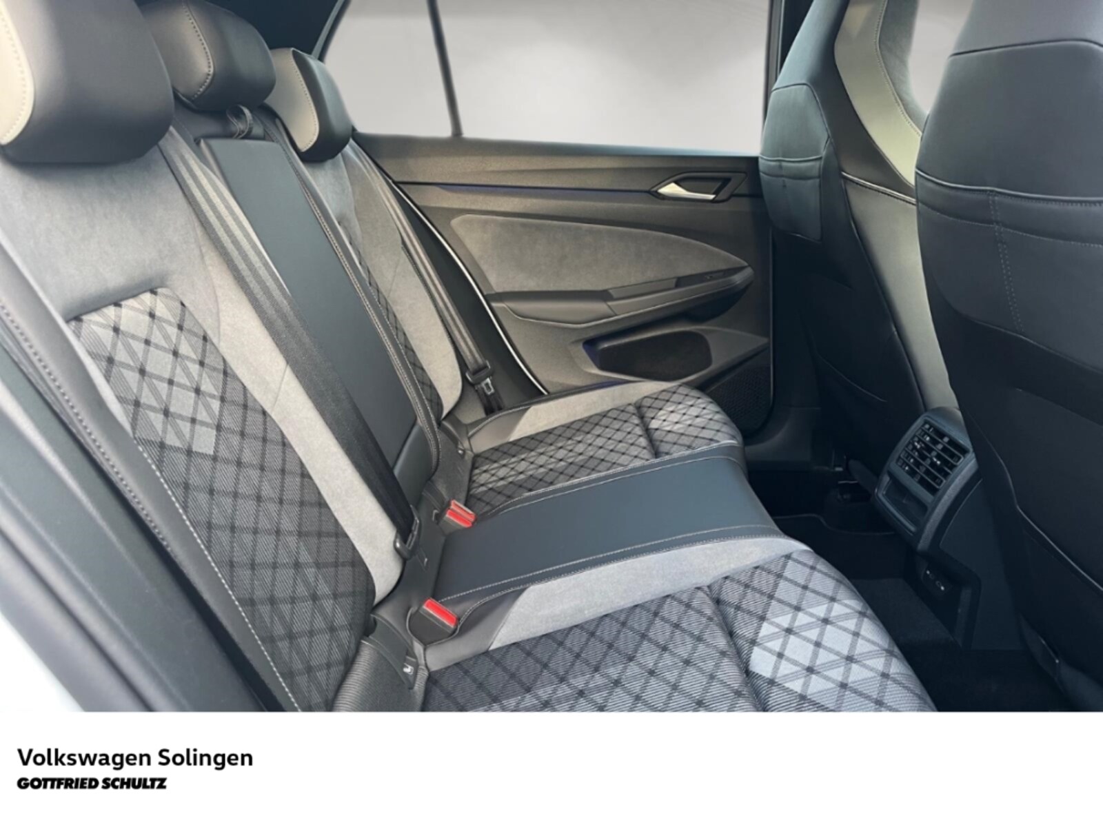 Volkswagen Golf – Bild 6